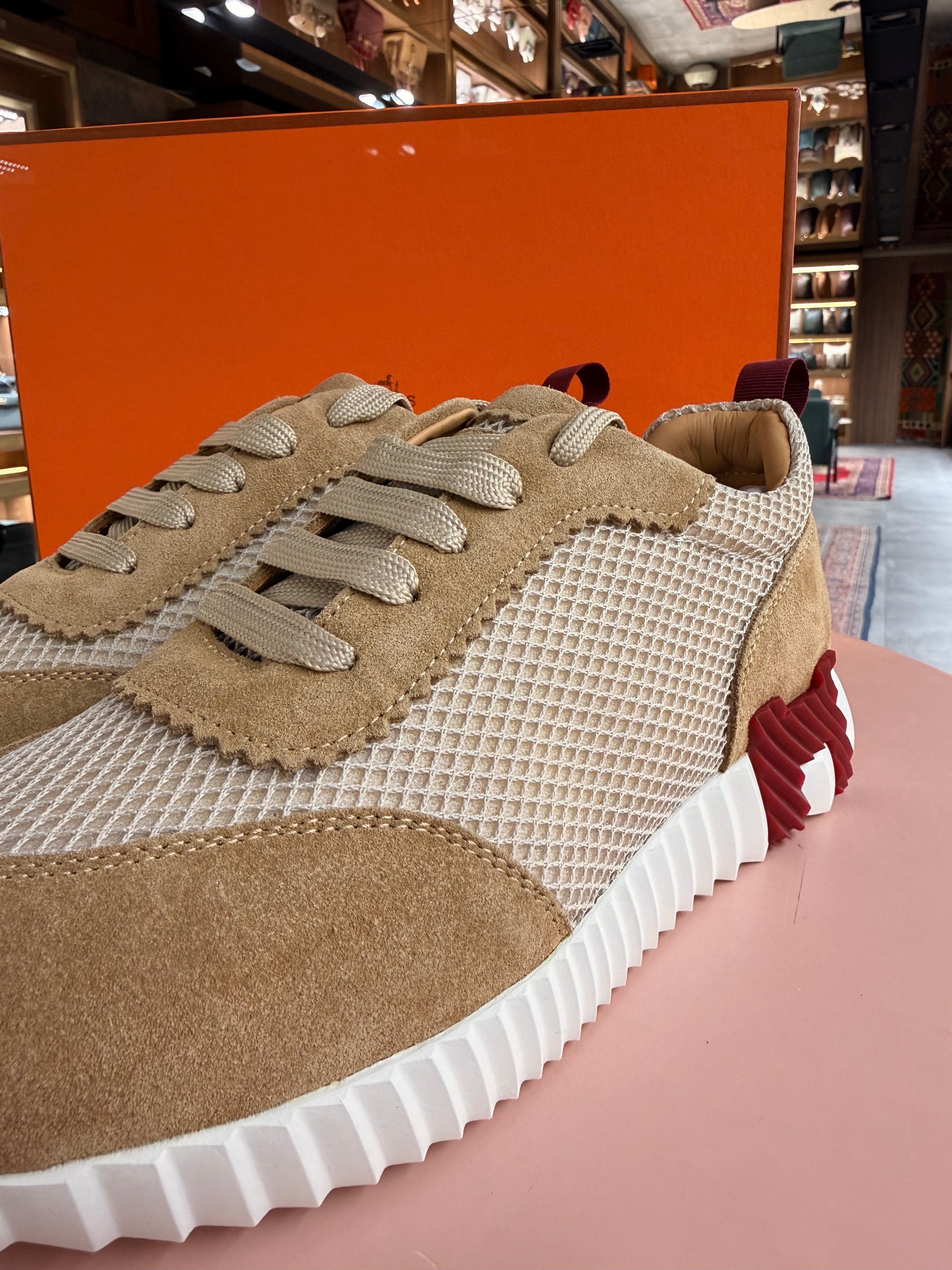 Hermes | Bouncing-Sneaker – Suede and Mesh – Beige – Gold Hardware