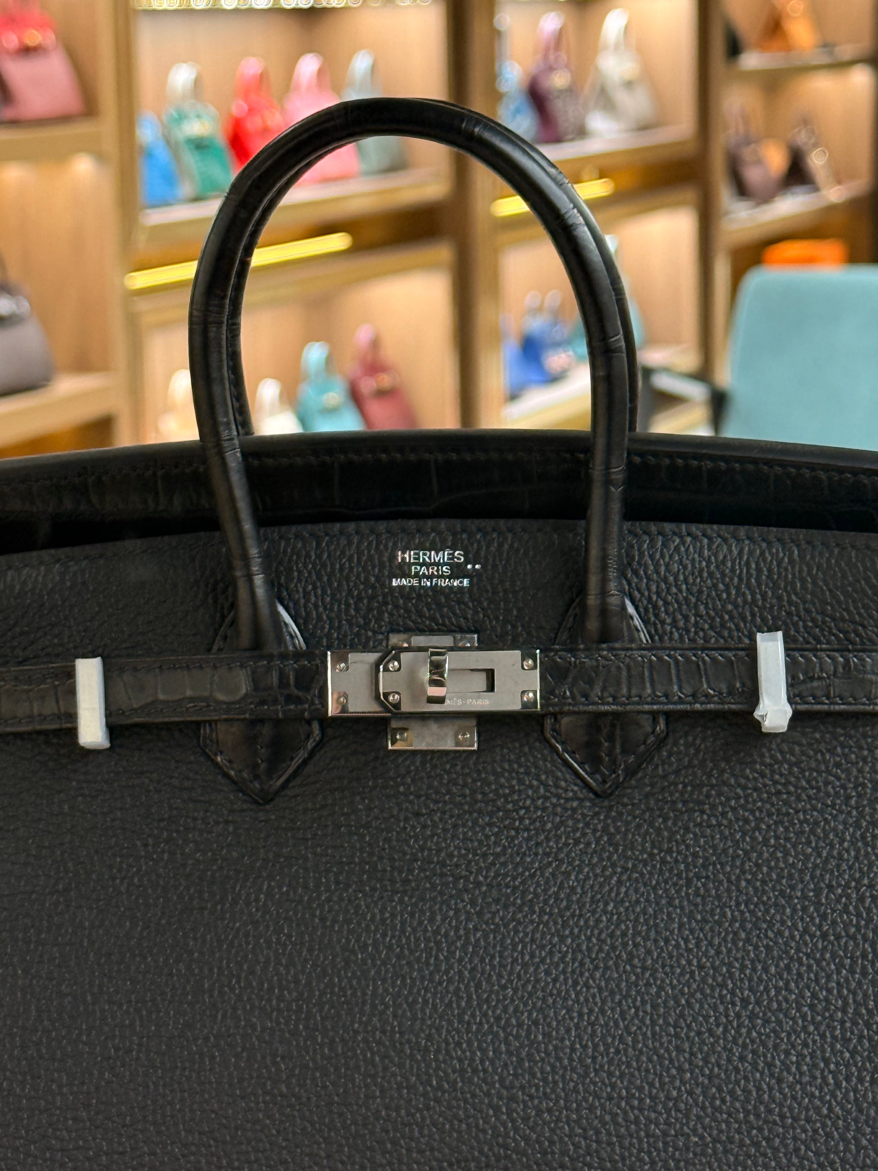 Hermes | Birkin (25) – Togo – Black – Palladium Hardware