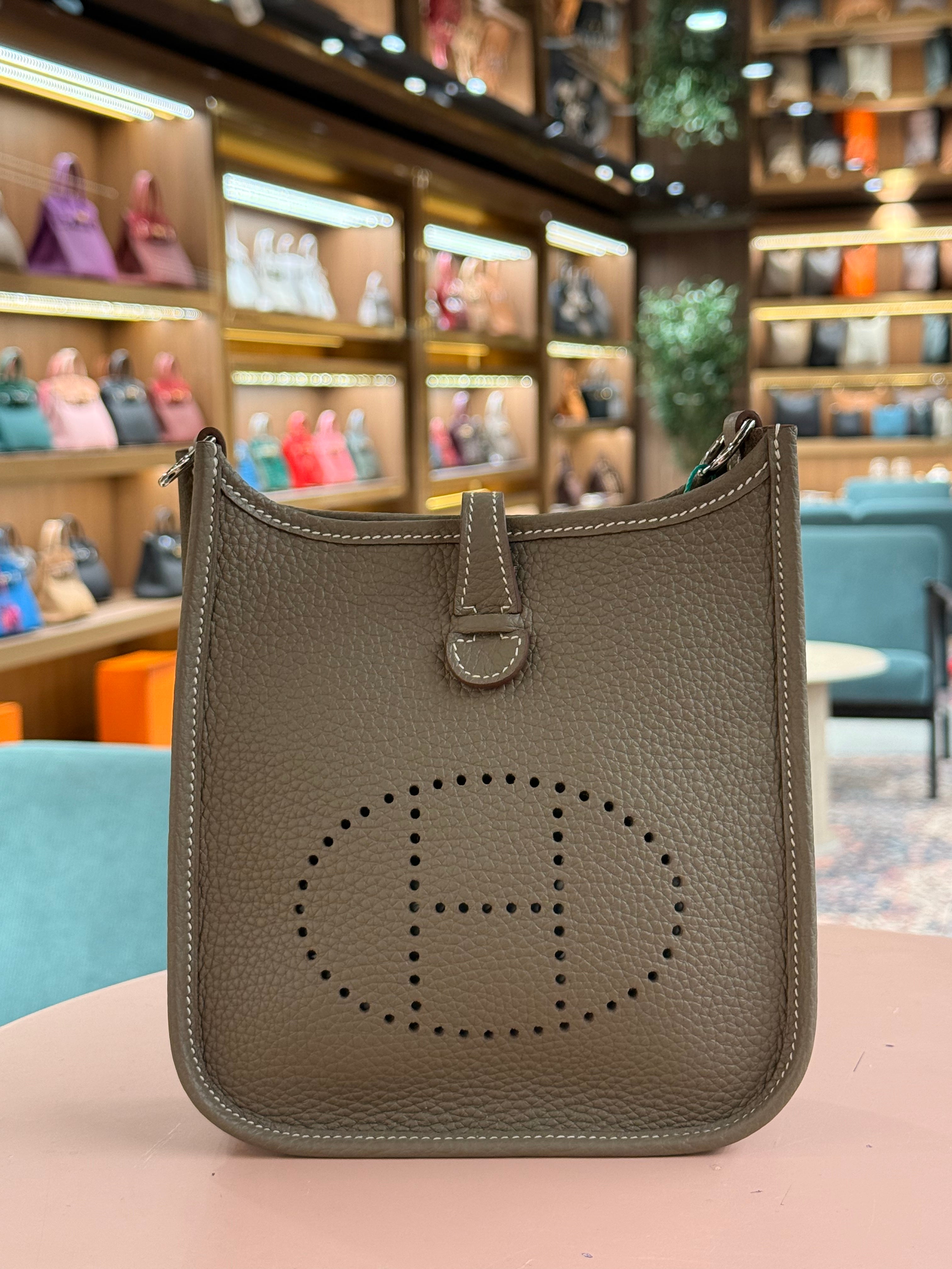 Hermes | Evelyne (Small) – Clemence – Etoupe – Palladium Hardware