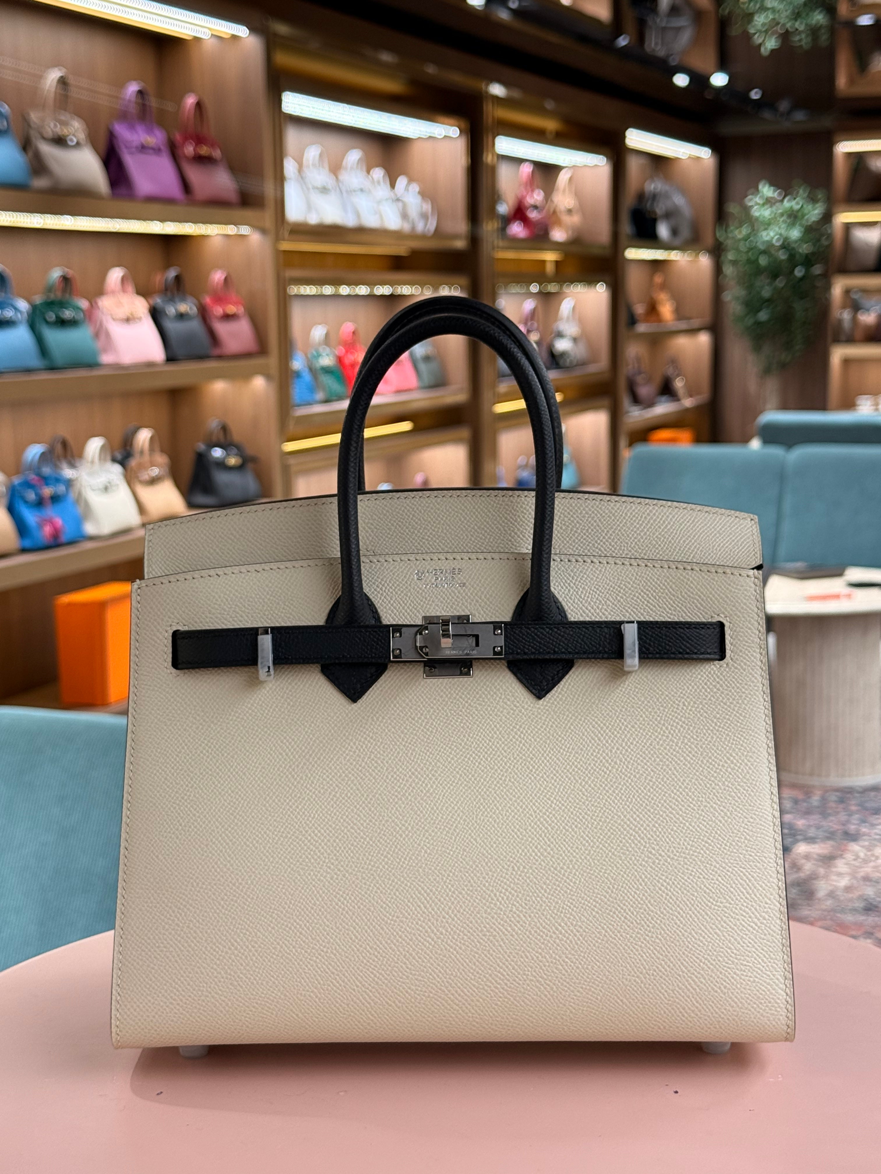 Hermes | Kelly (25) – Epsom – Cream – Palladium Hardware