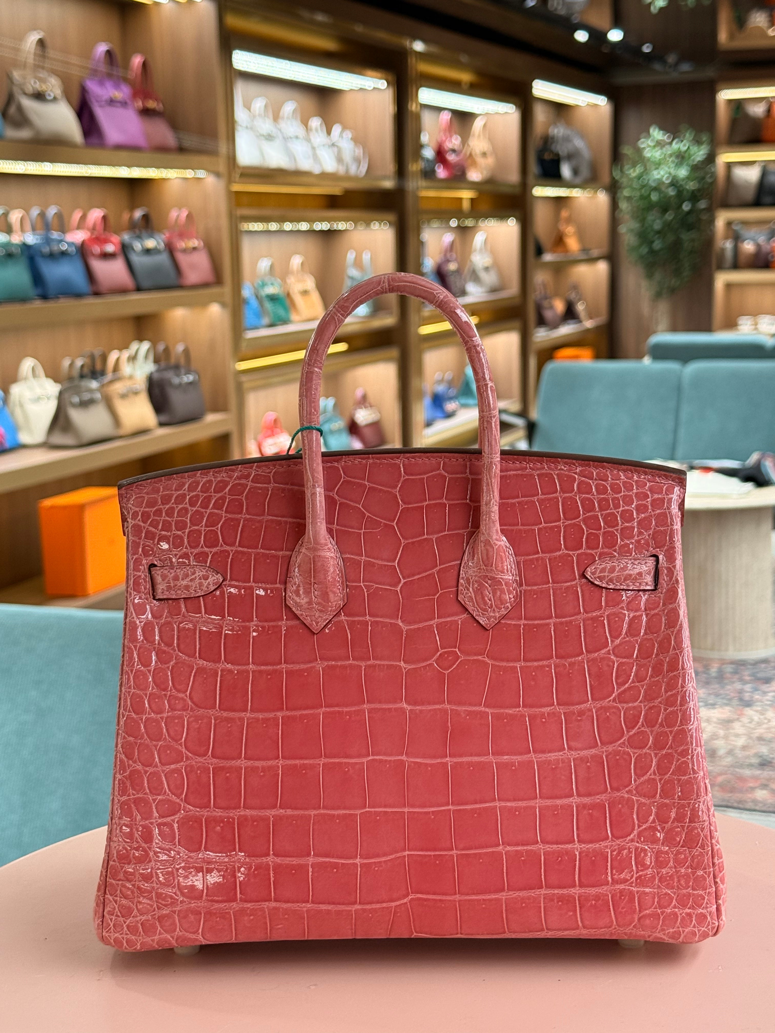 Hermes | Birkin (25) – Crocodile – Rose Sakura – Gold Hardware