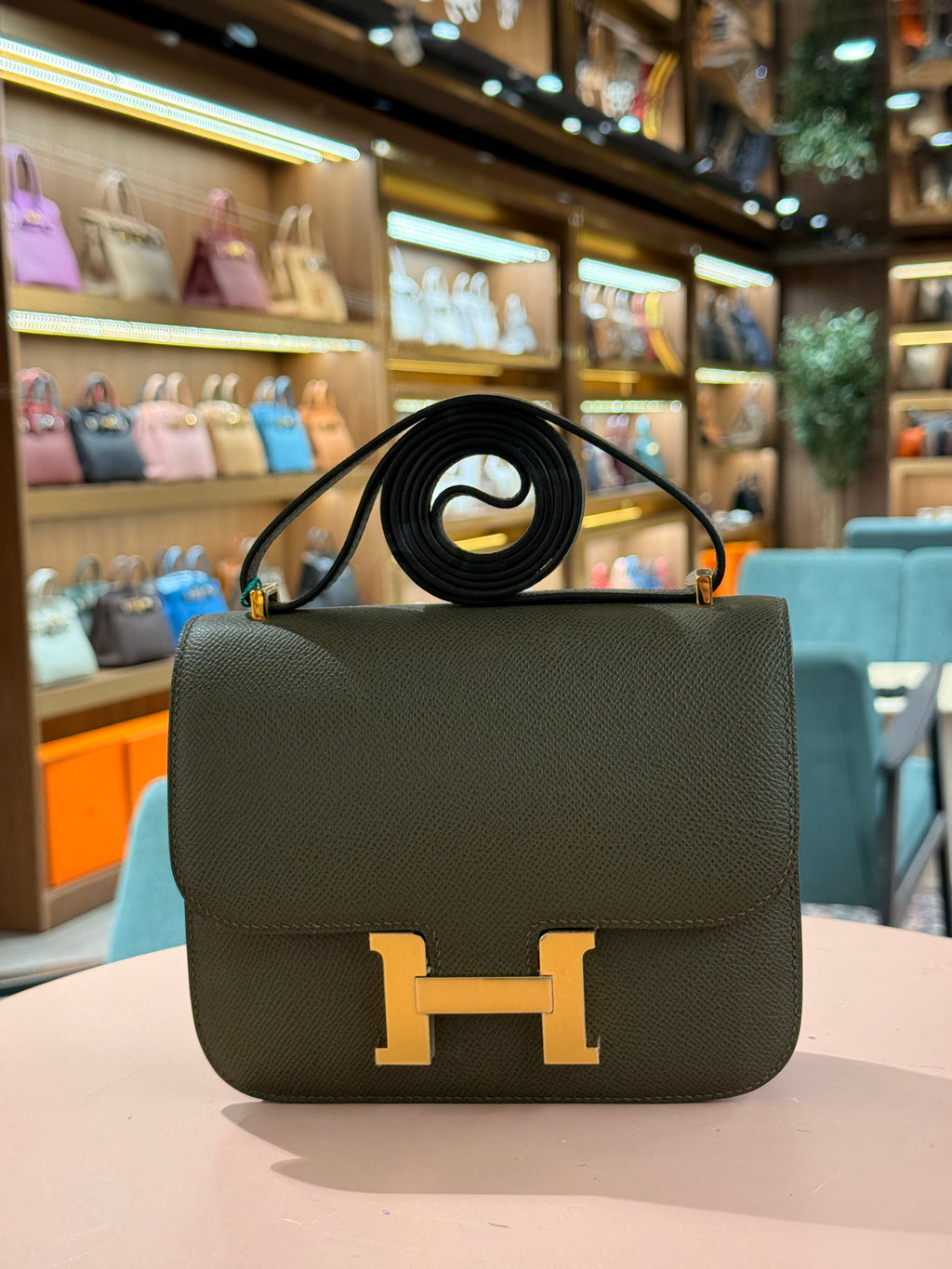 Hermes | Constance (18) – Epsom – Vert Fonce – Gold Hardware