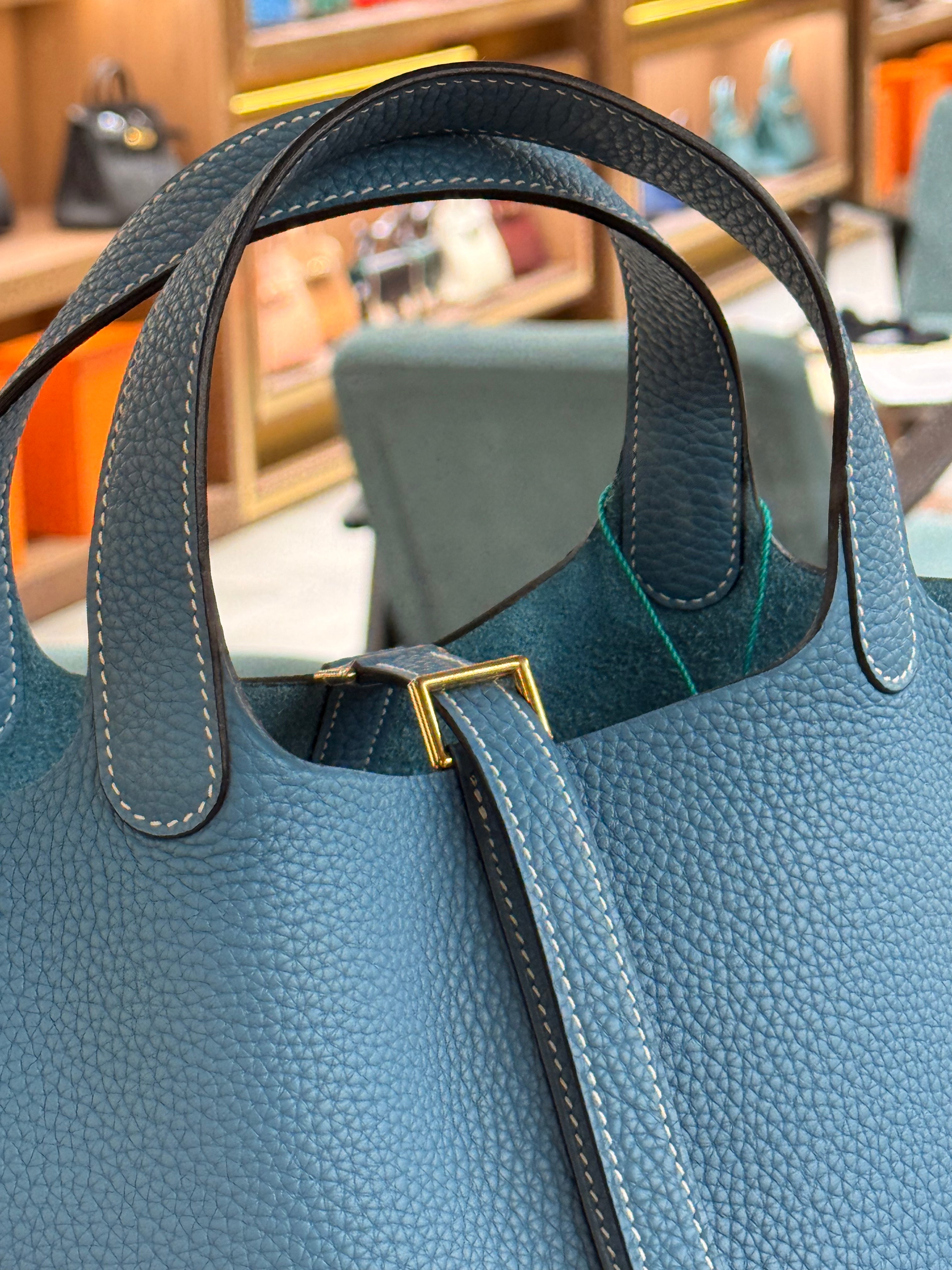 Hermes | Picotin (PM) – Taurillon Clemence – Bleu Agate – Gold Hardware