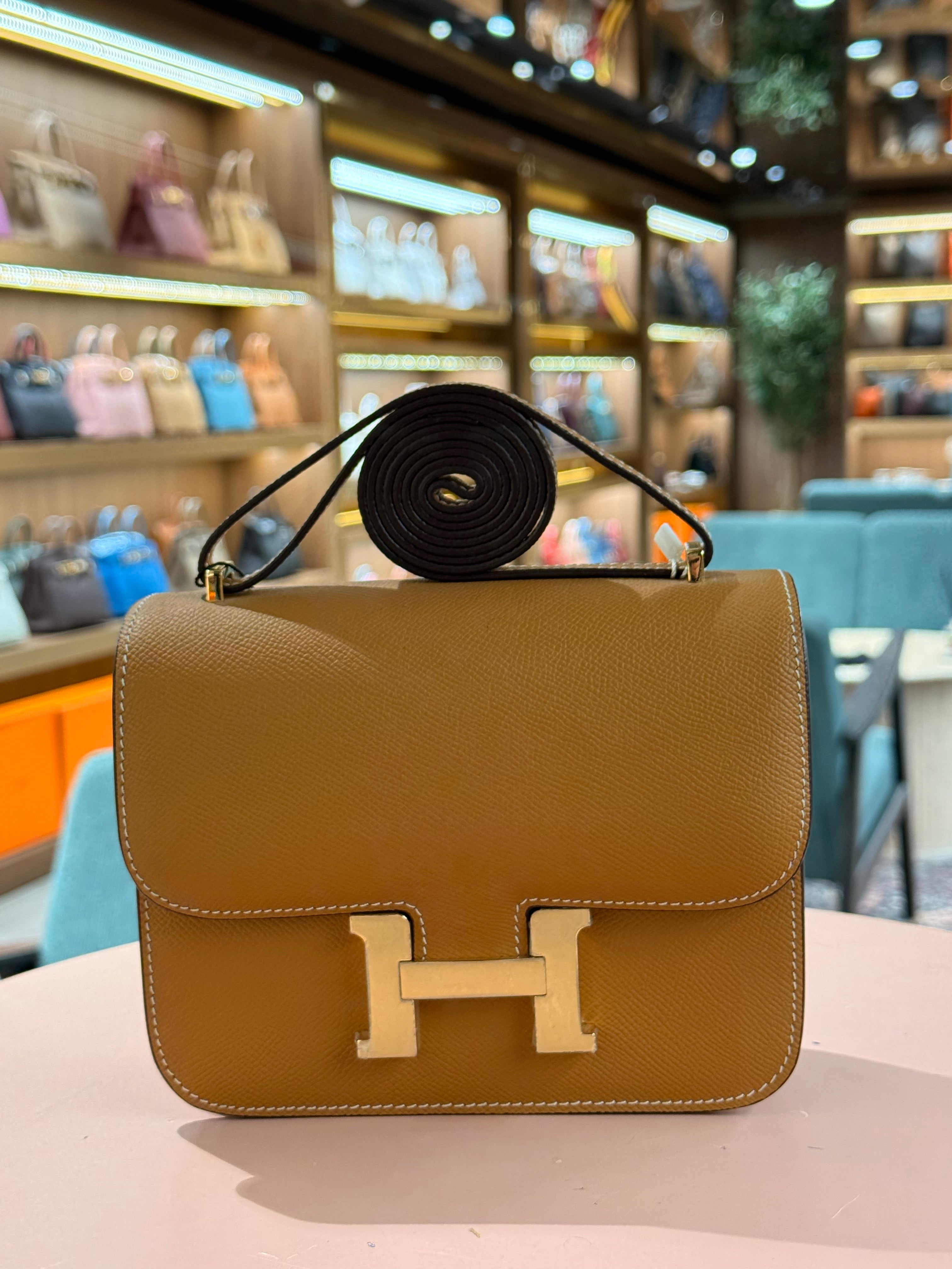 Hermes | Constance (18) – Epsom – Gold – Gold Hardware
