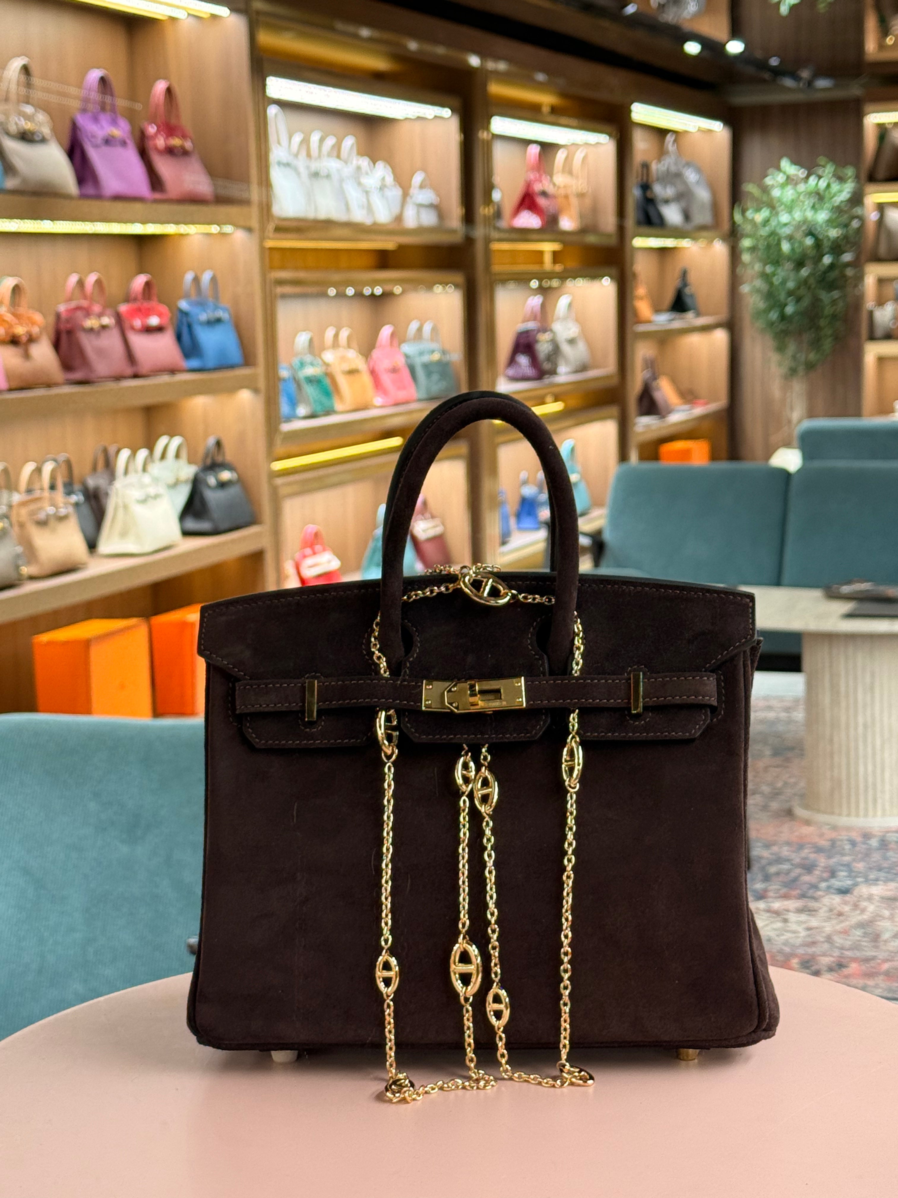 Hermes | Birkin (25) – Suede – Brown – Gold Hardware
