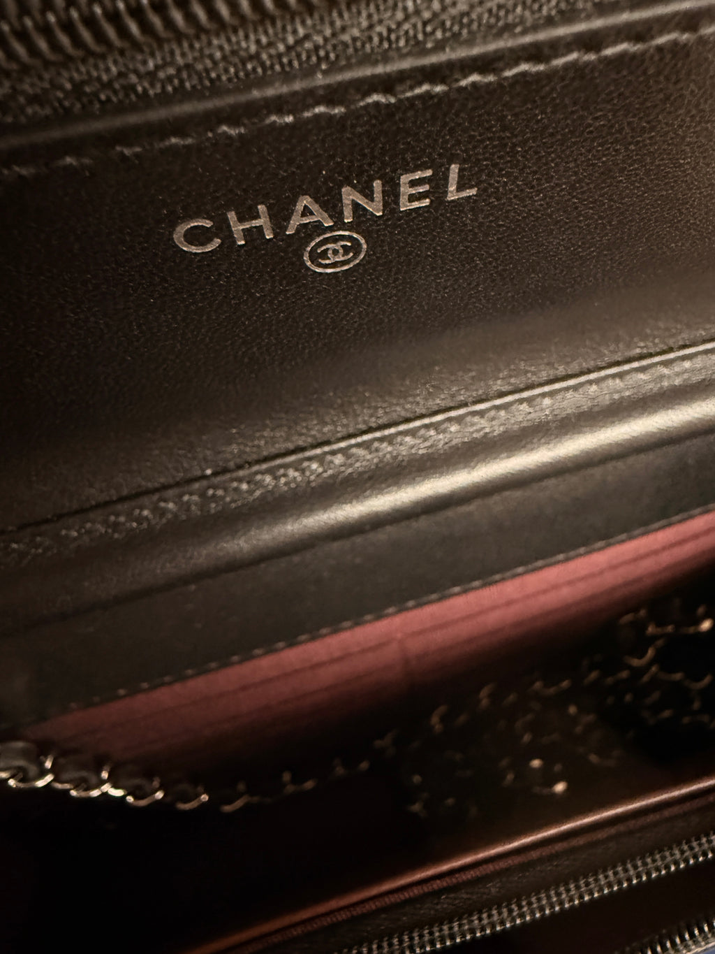 Chanel | Wallet on Chain (20) – Lambskin – Black – Gold Hardware