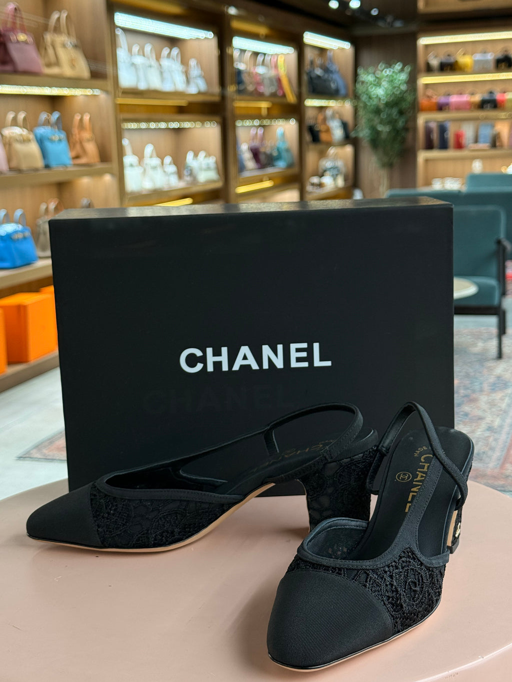 Chanel | Shoes with Back Strap – Fabric – Black – Gold Hardware