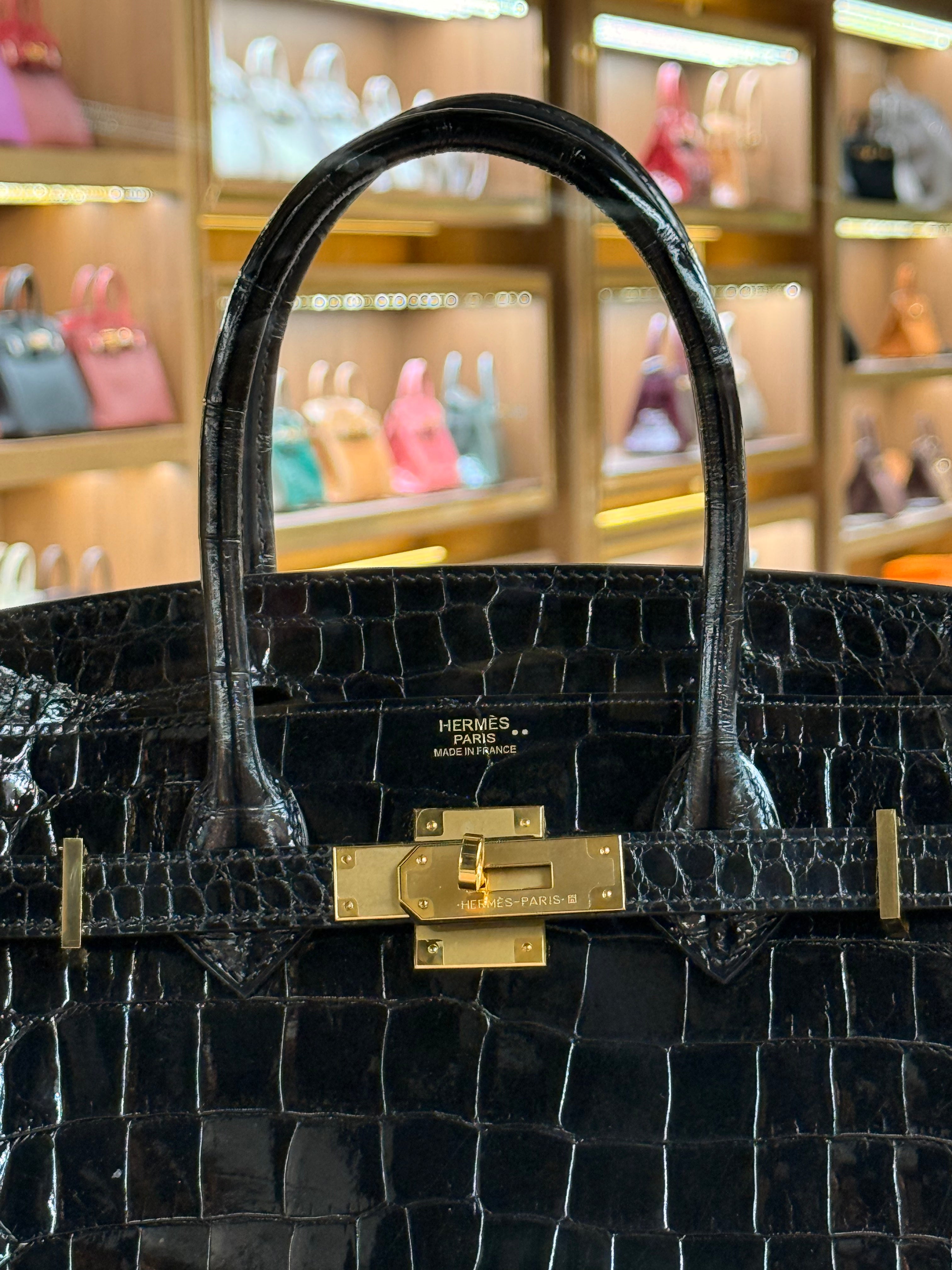 Hermes | Birkin (30) – Crocodile – Black – Gold Hardware