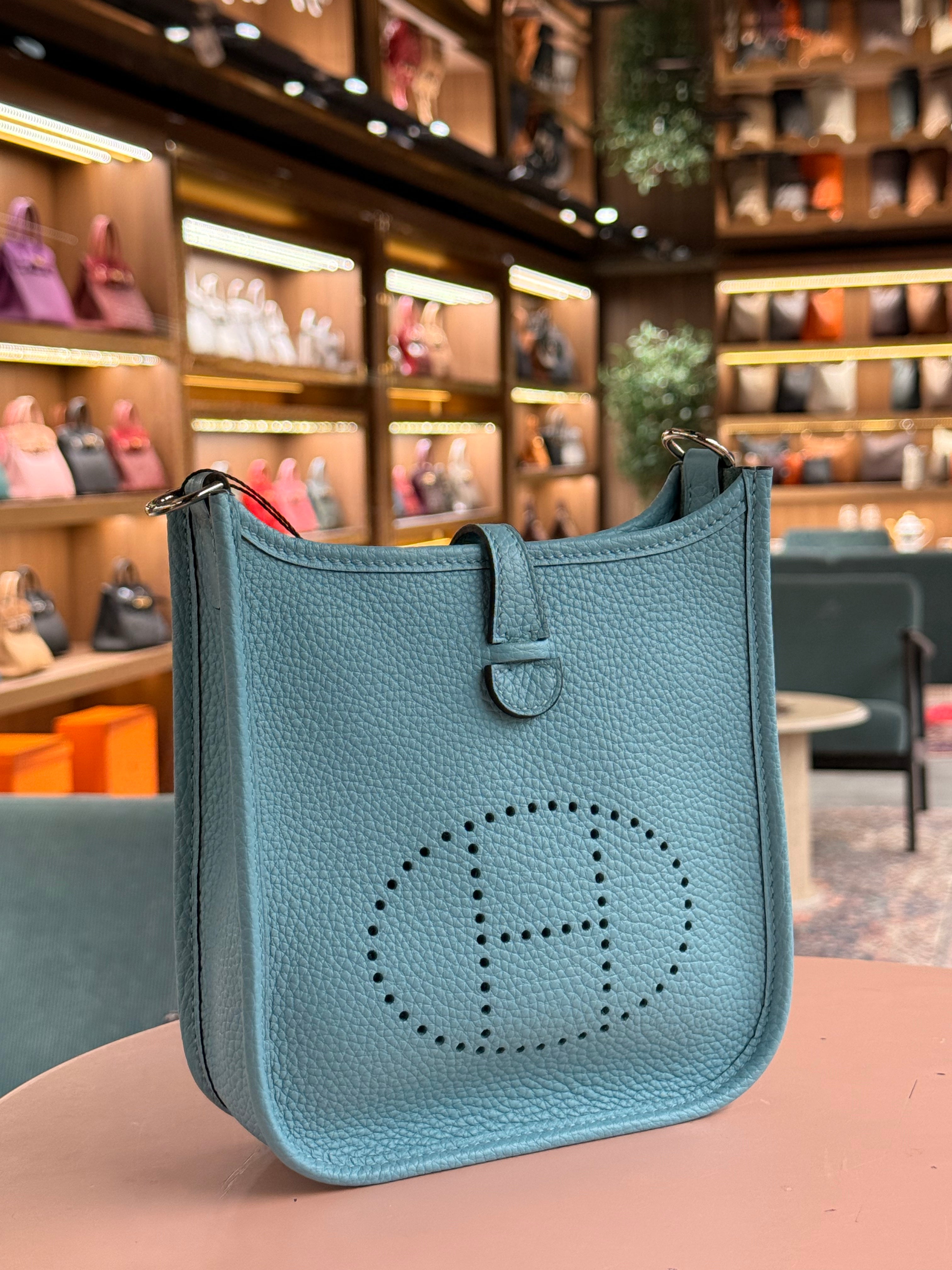 Hermes | Evelyne (Small) – Epsom – Bleu Brume – Palladium Hardware
