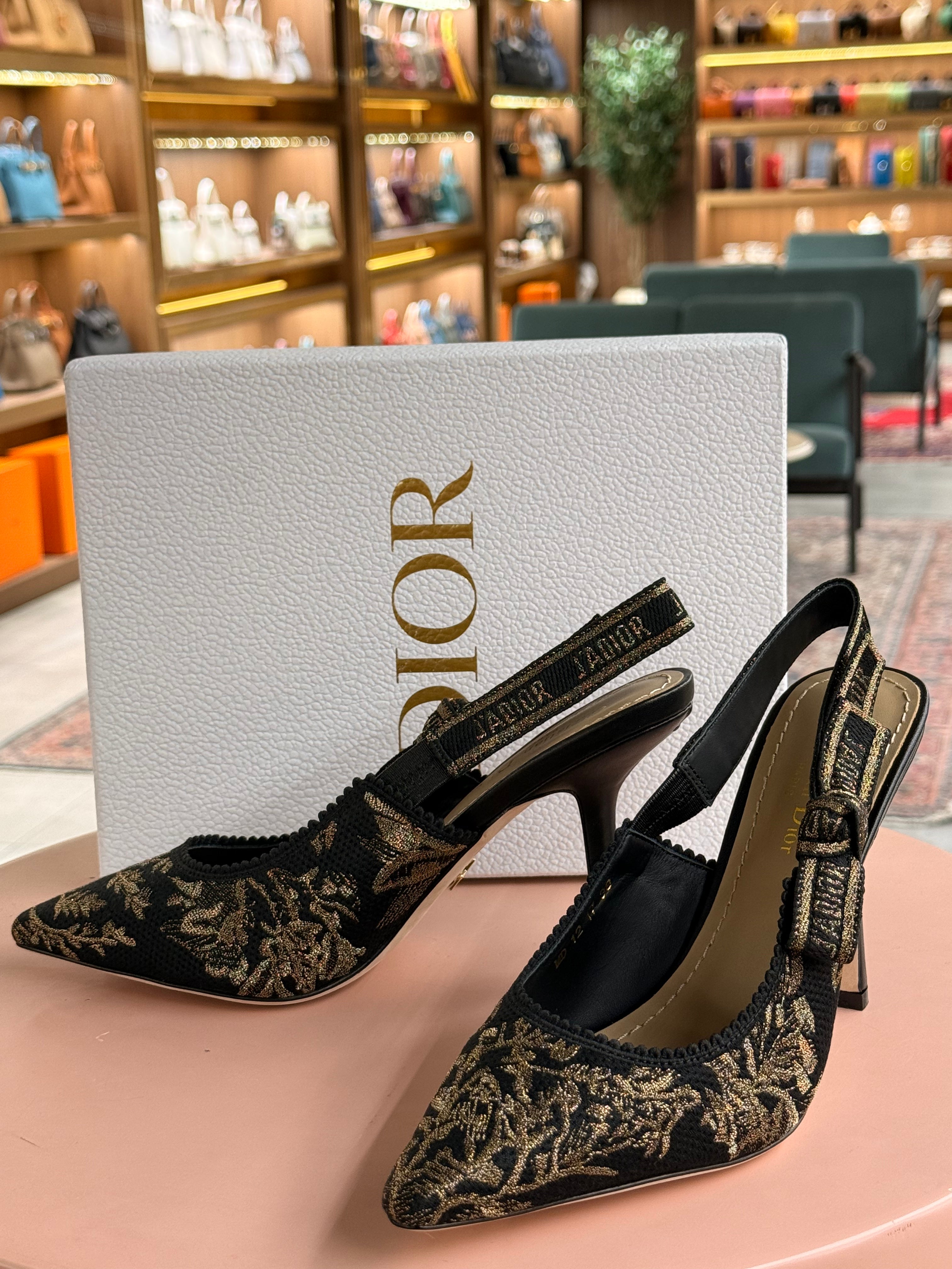 Dior | J'Adior-Pump – Fabric – Black/Gold – Gold Hardware