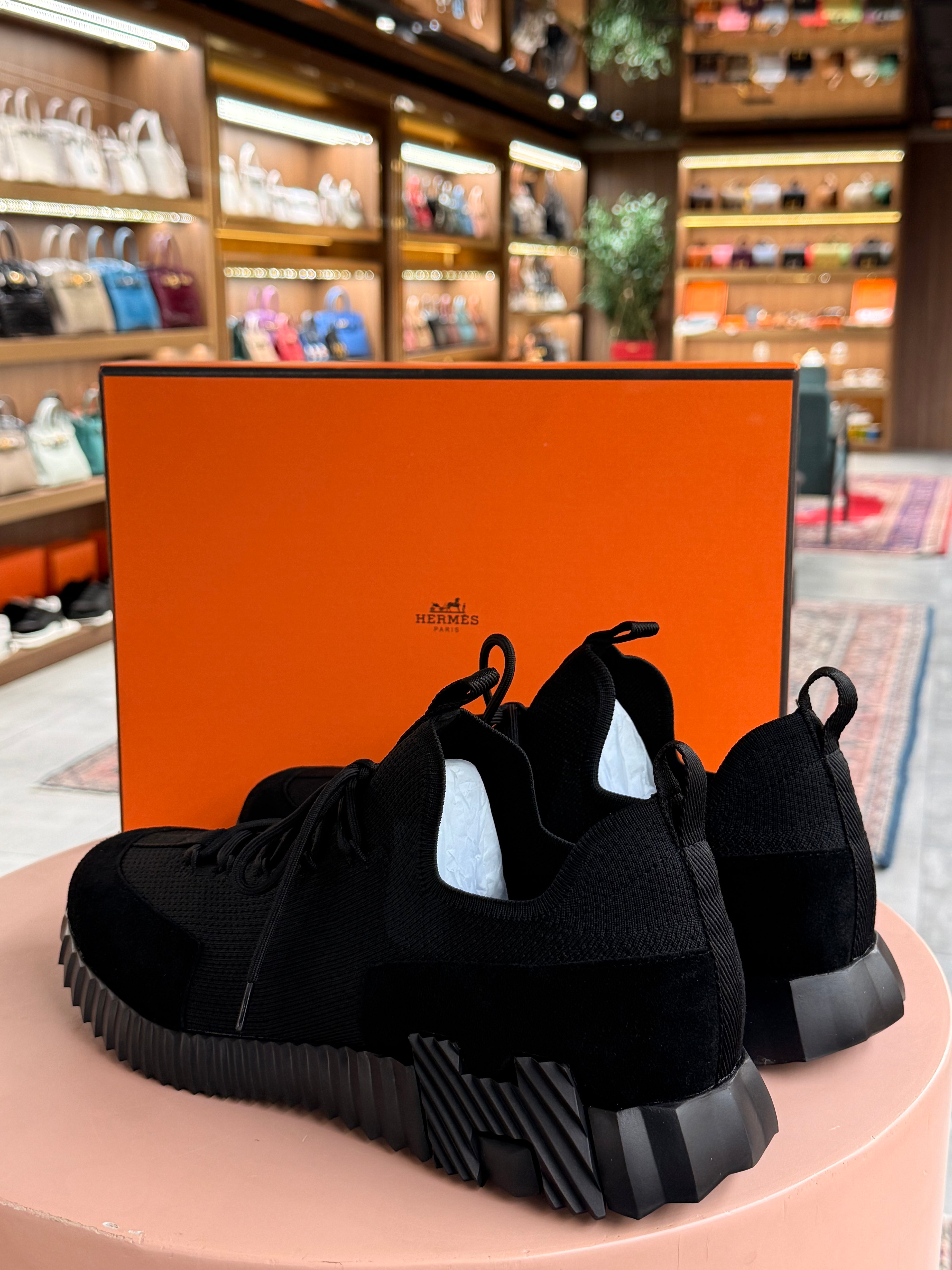 Hermes | Bouncing – Suede and Mesh – Black – Black Hardware
