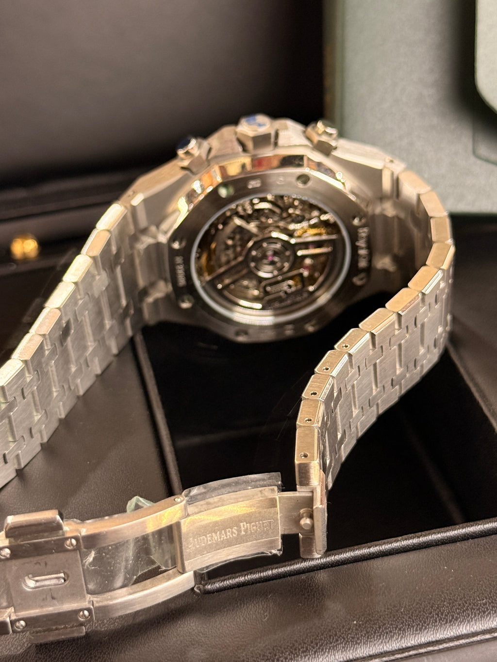 Audemars Piguet | Royal Oak Chronograph – Stainless Steel – Blue – Silver Hardware