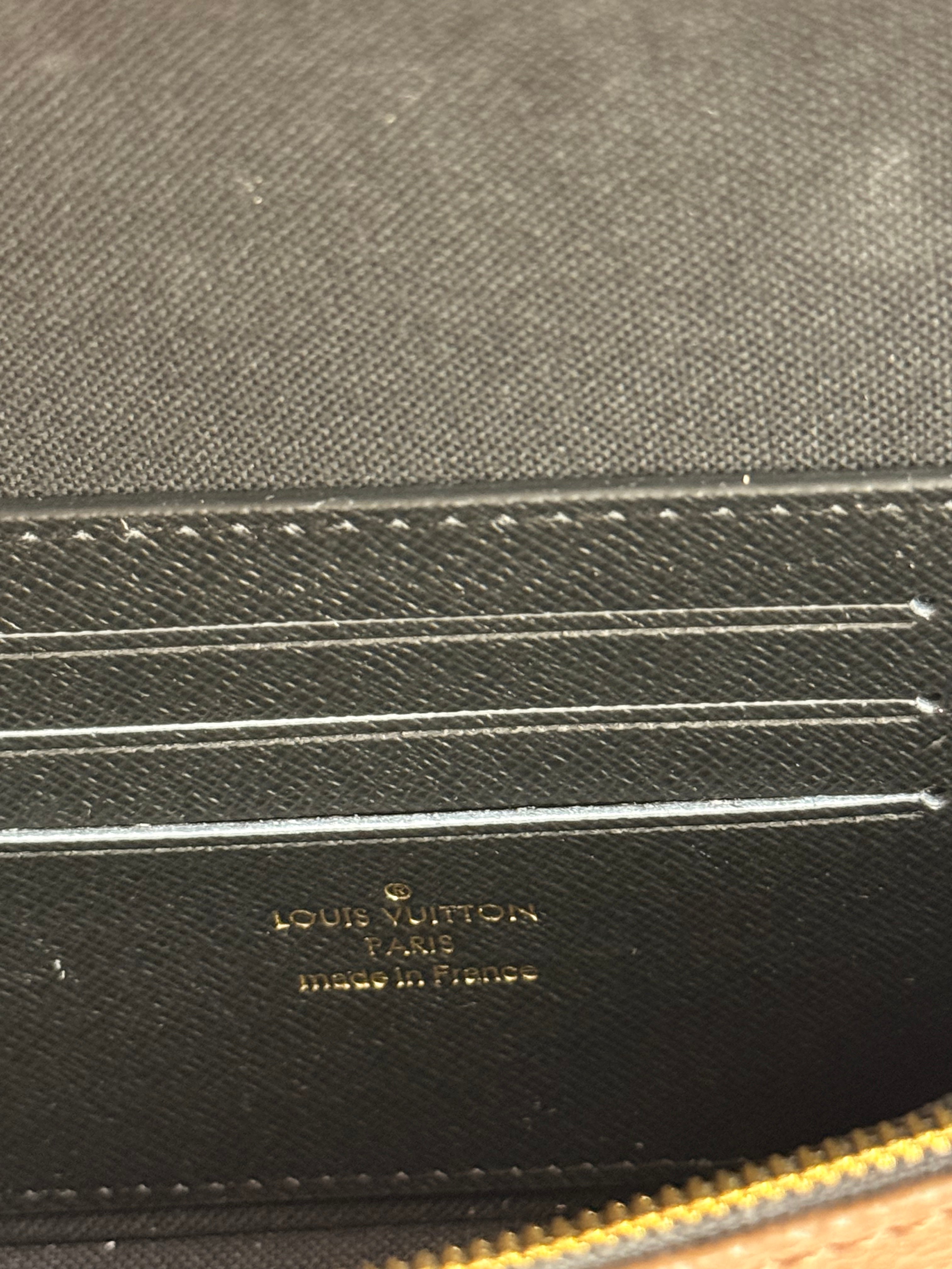 Louis Vuitton | Wallet on Chain (Ivy) – Canvas – Brown – Gold Hardware