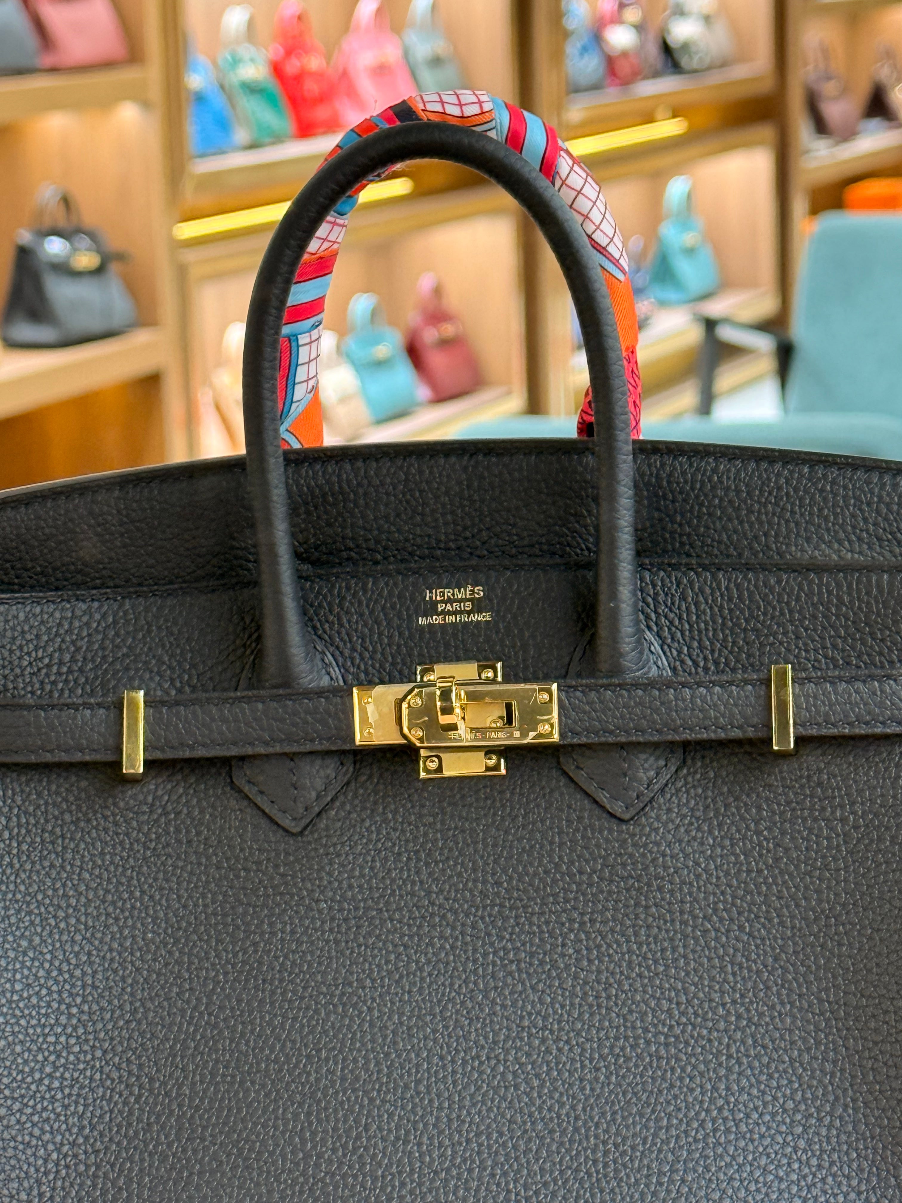 Hermes | Birkin (25) – Togo – Black – Gold Hardware