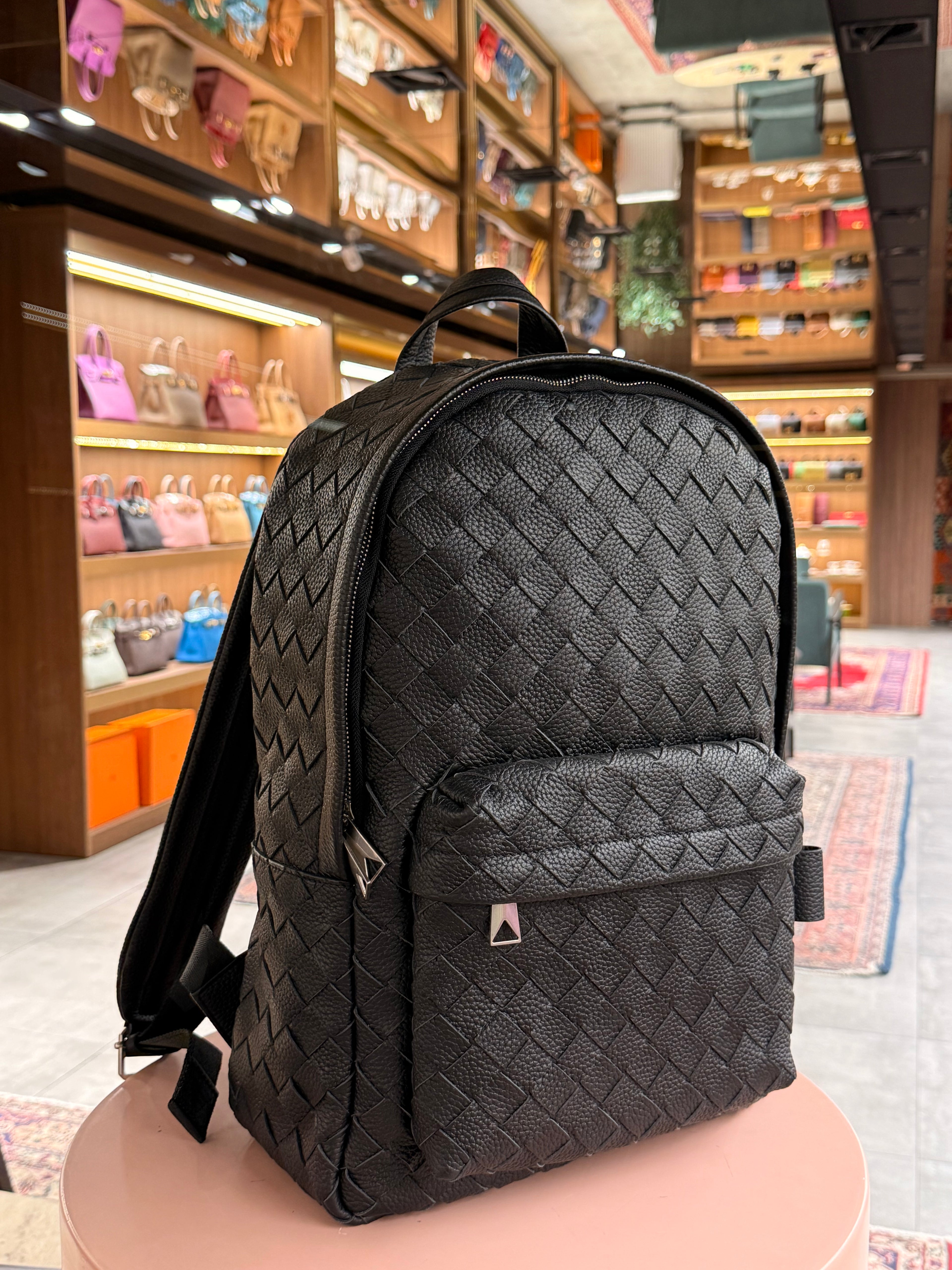 Bottega Veneta | Intrecciato-Backpack – Leather – Black – Silver Hardware