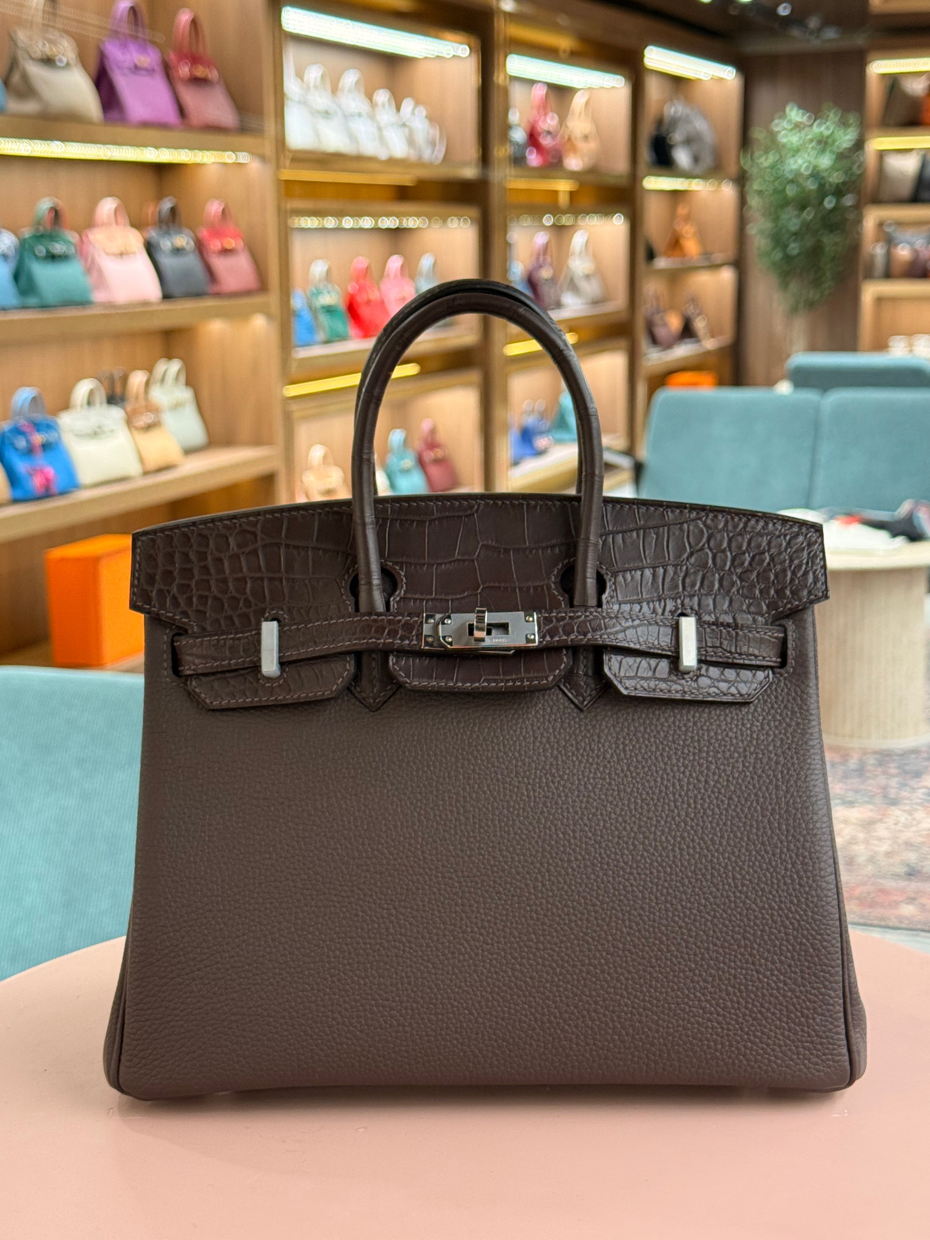 Hermes | Birkin (25) – Togo – Etoupe – Palladium Hardware