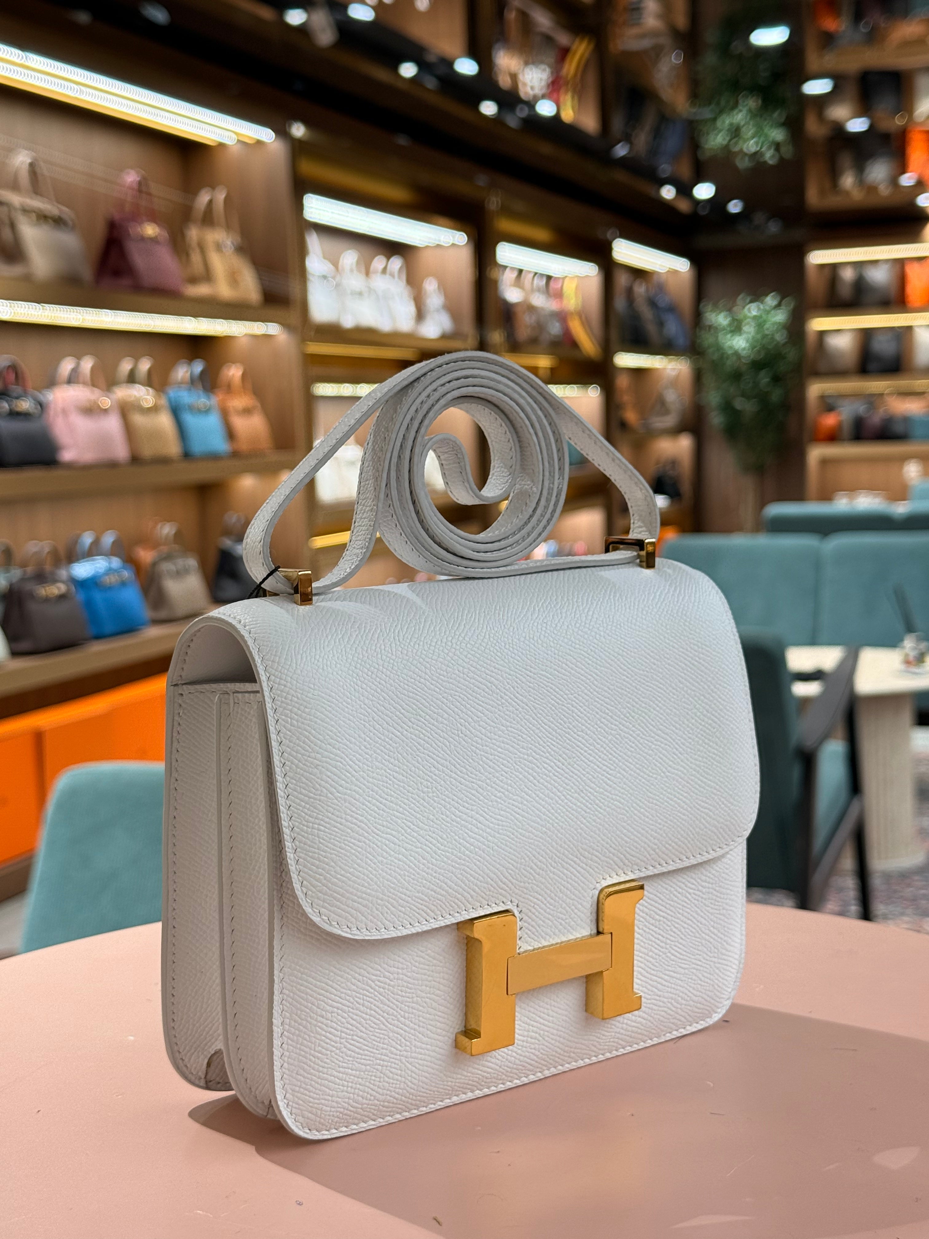 Hermes | Constance (18) – Epsom – White – Gold Hardware