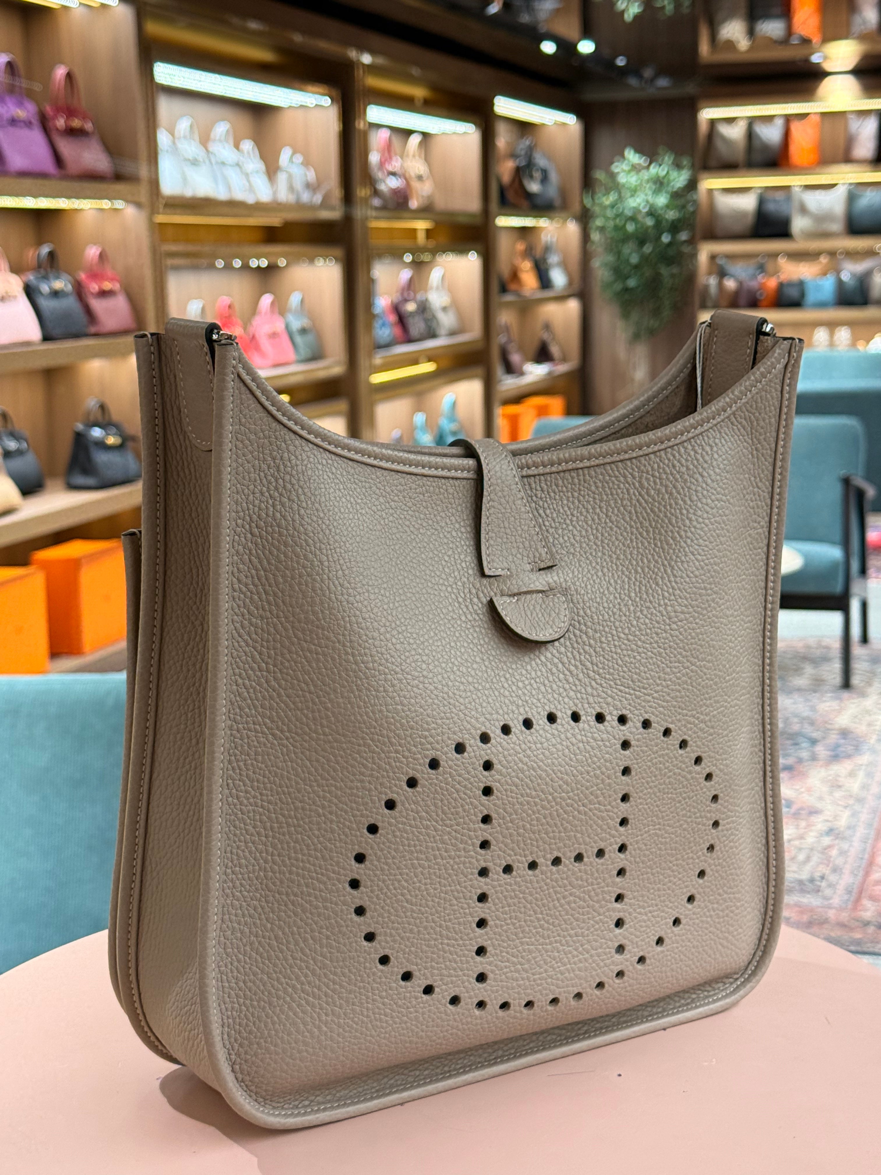 Hermes | Evelyne (Large) – Epsom – Etoupe – Palladium Hardware