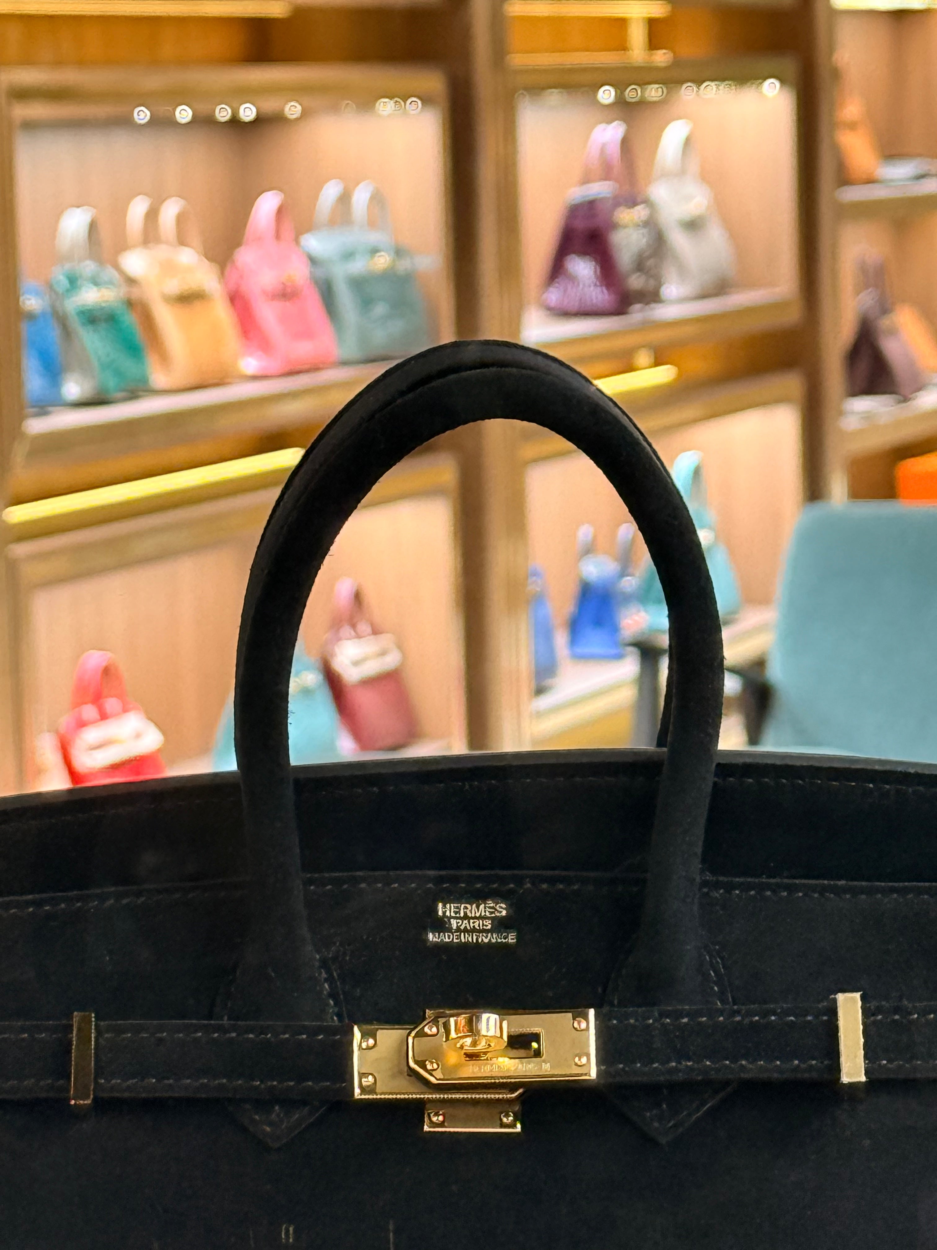 Hermes | Birkin (25) – Suede – Black – Gold Hardware