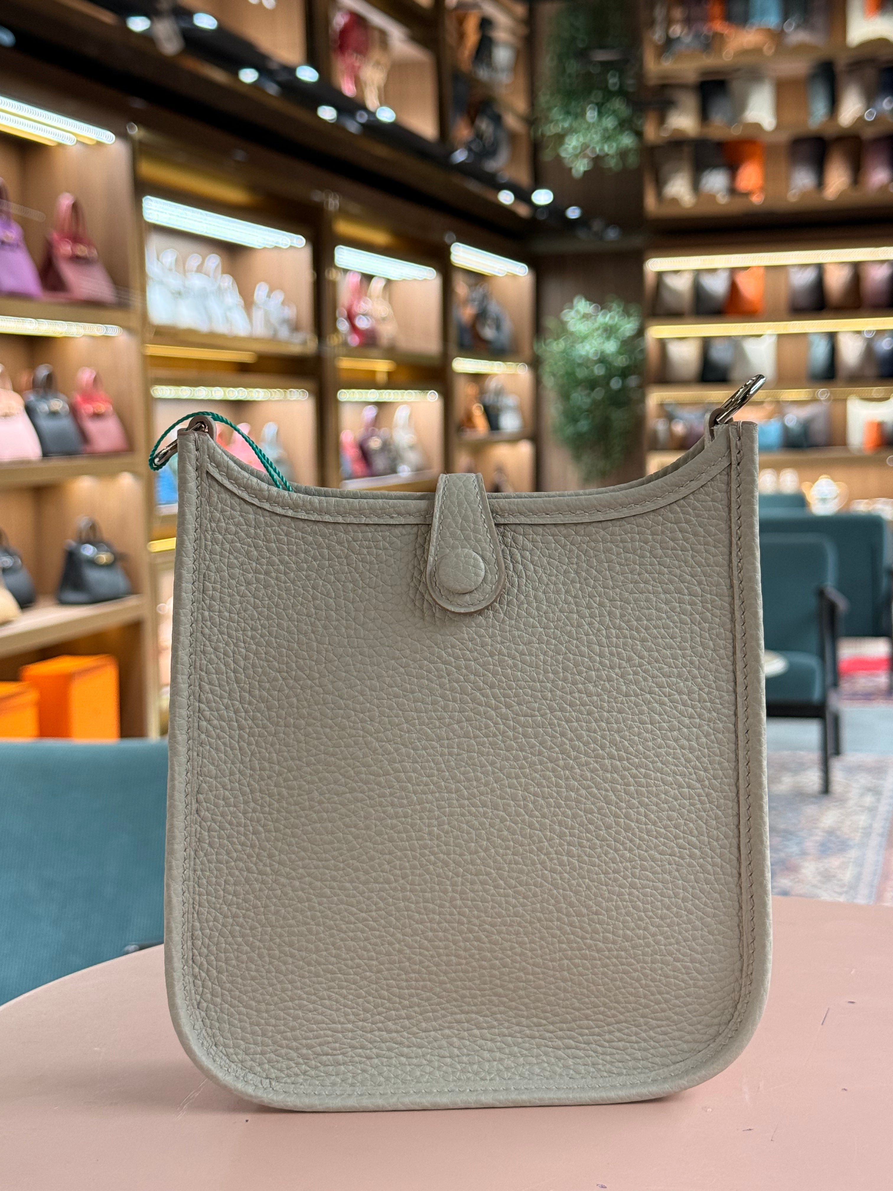Hermes | Evelyne (Small) – Epsom – Gris Perle – Palladium Hardware