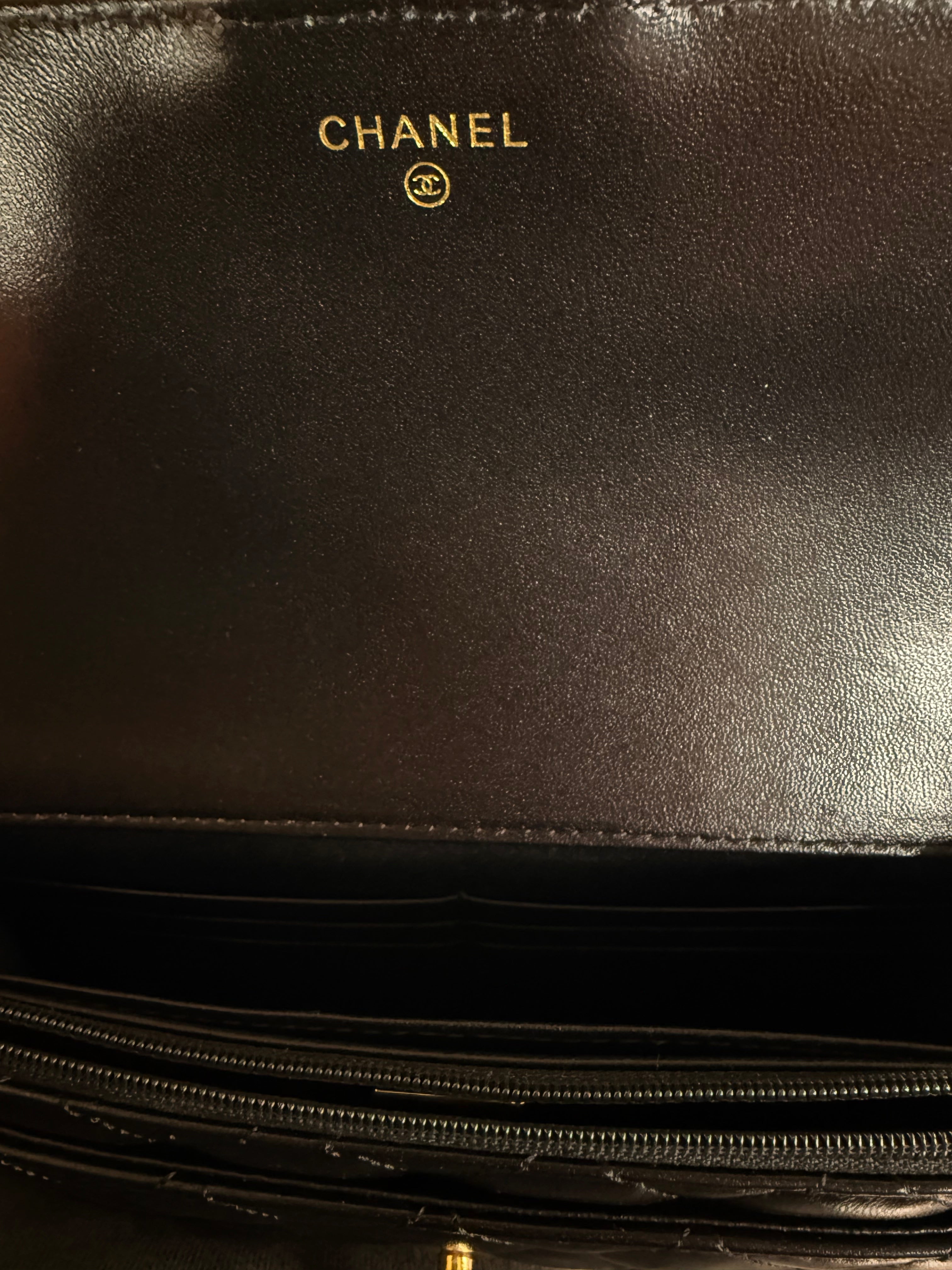 Chanel | Classic Flap Bag (Small) – Lambskin – Black – Gold Hardware