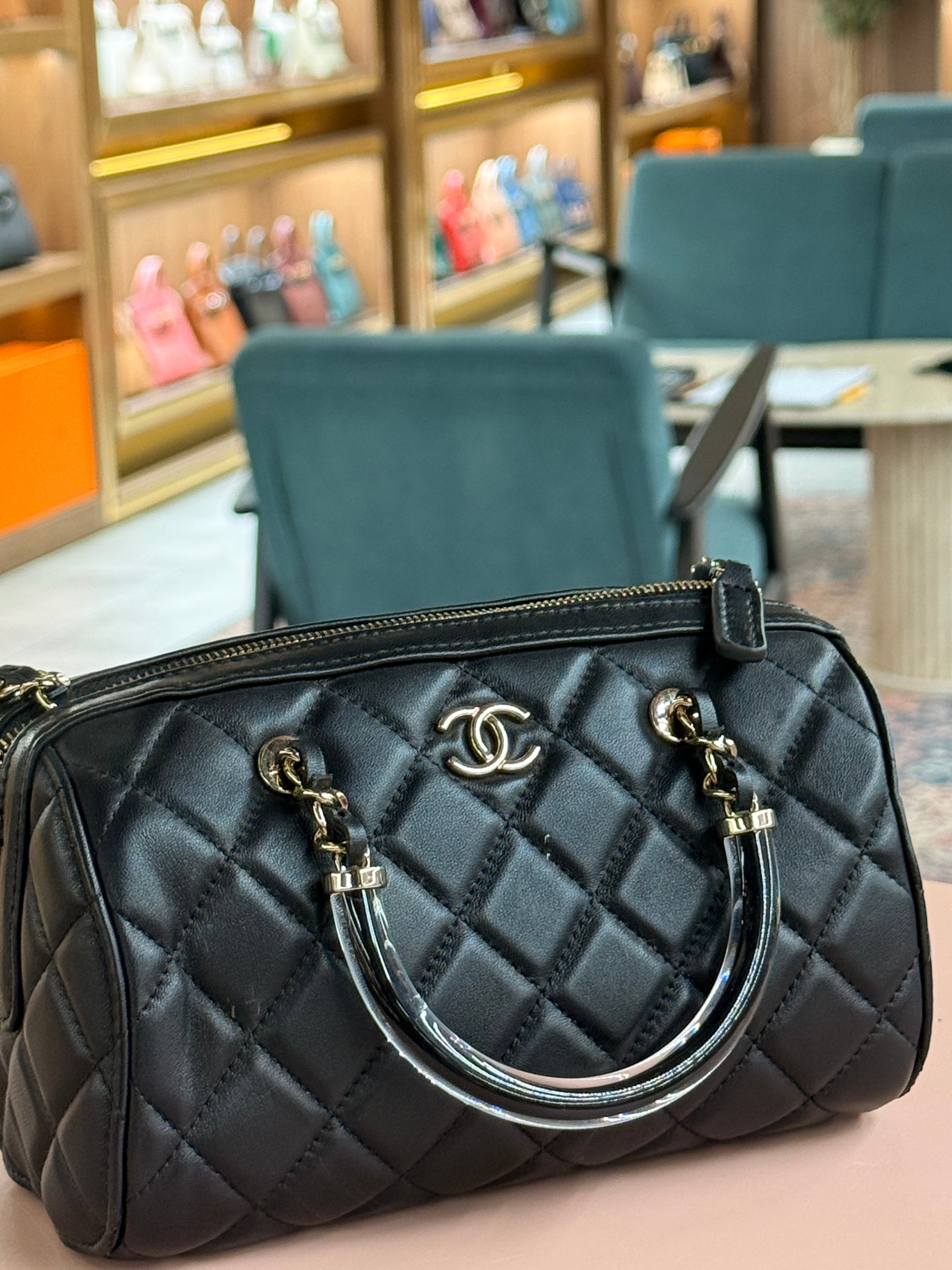 Chanel | Bowling Bag (Mini) – Lambskin – Black – Gold Hardware