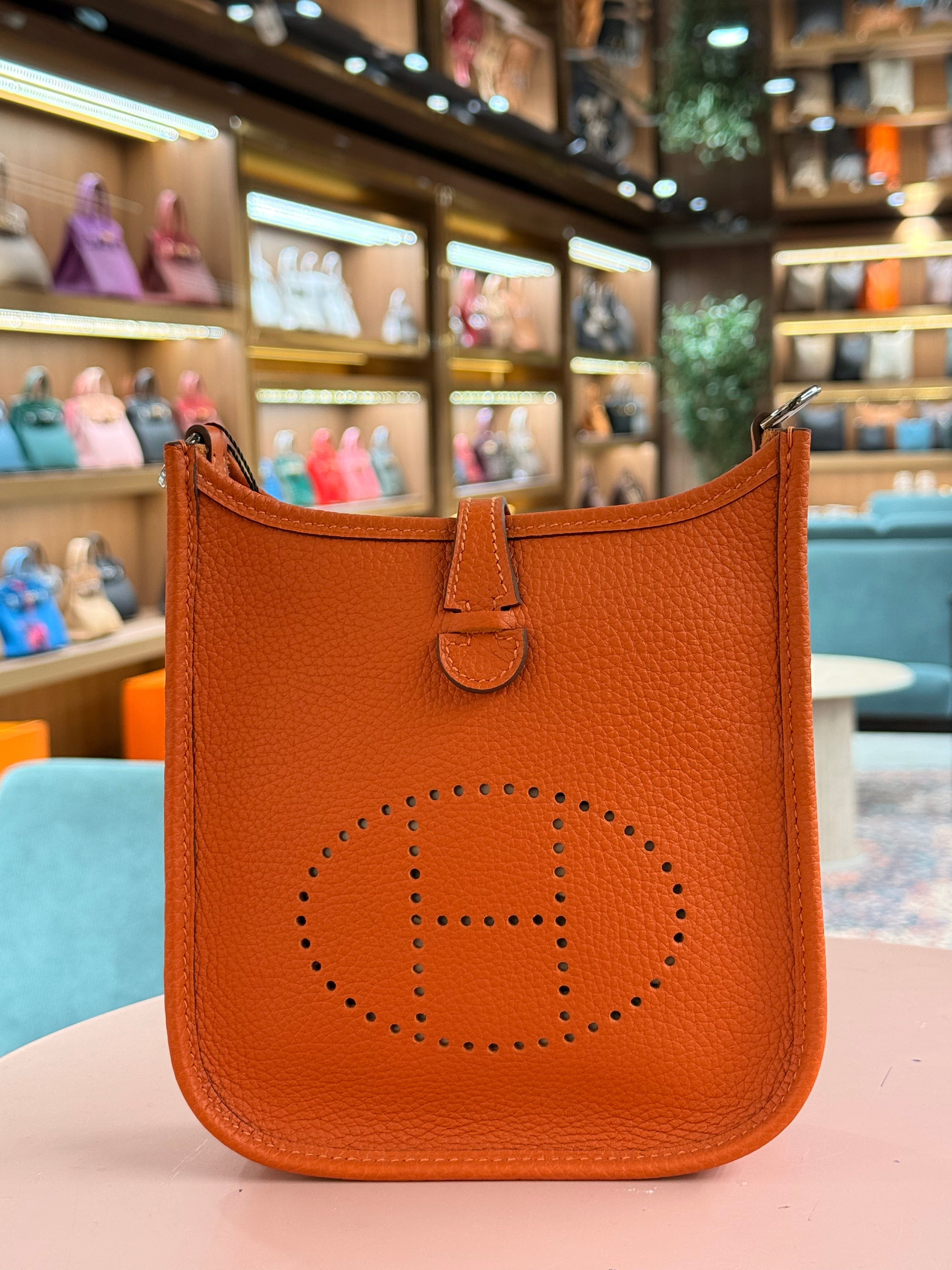 Hermes | Evelyne (Small) – Clemence – Orange – Gold Hardware