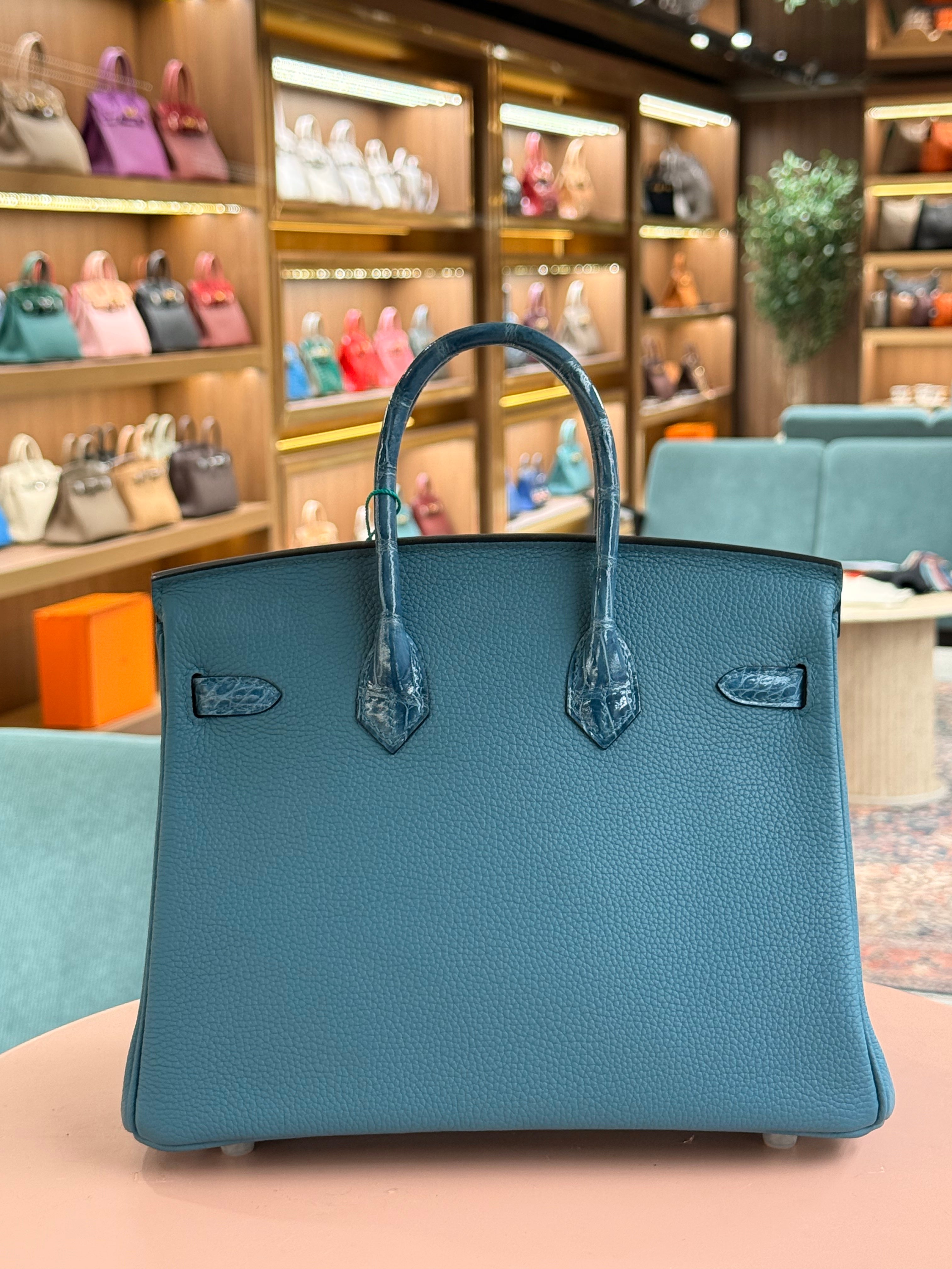 Hermes | Birkin (25) – Togo – Bleu Brume – Palladium Hardware