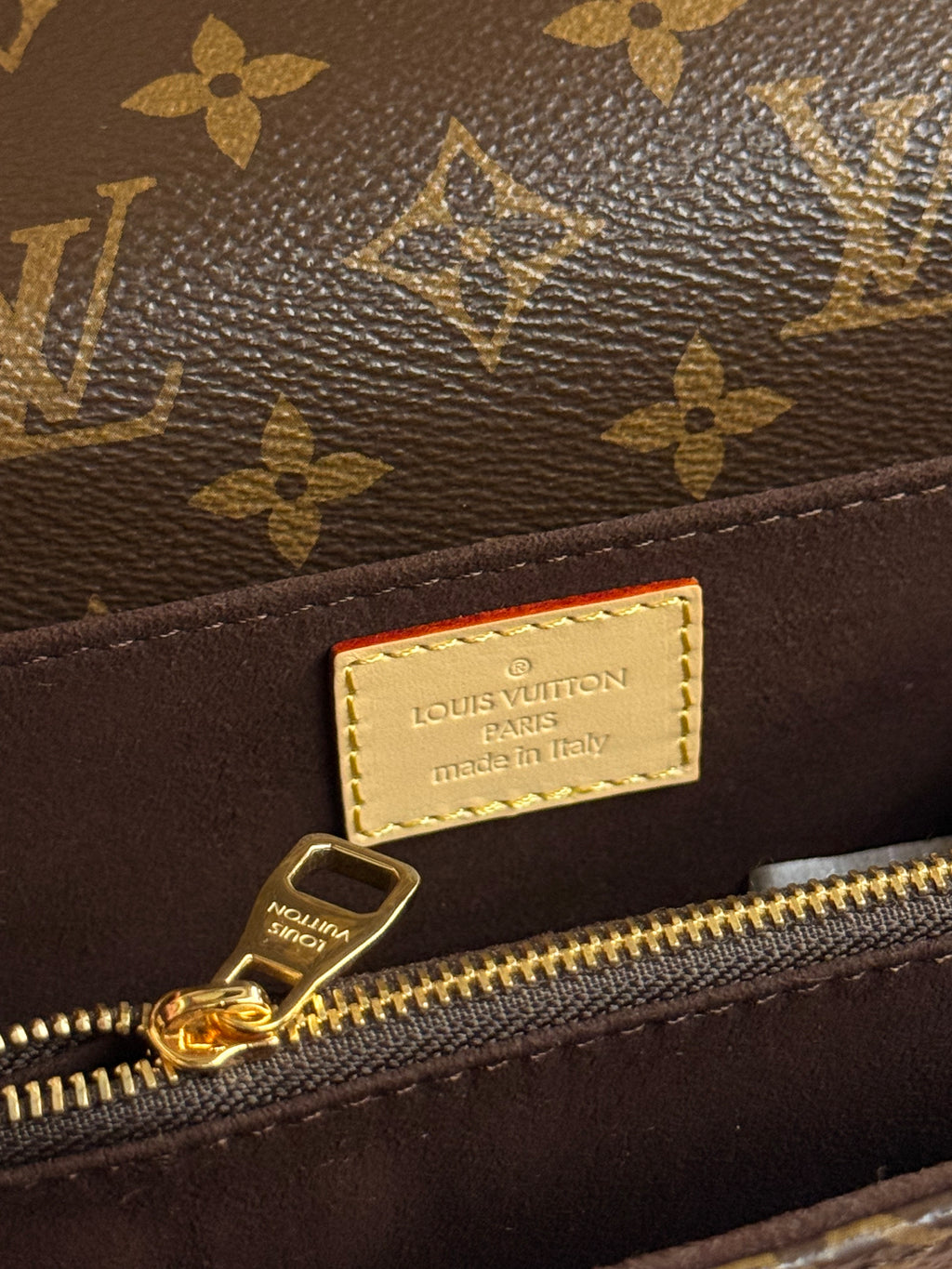 Louis Vuitton | Pochette Métis (East-West) – Canvas – Brown – Gold Hardware