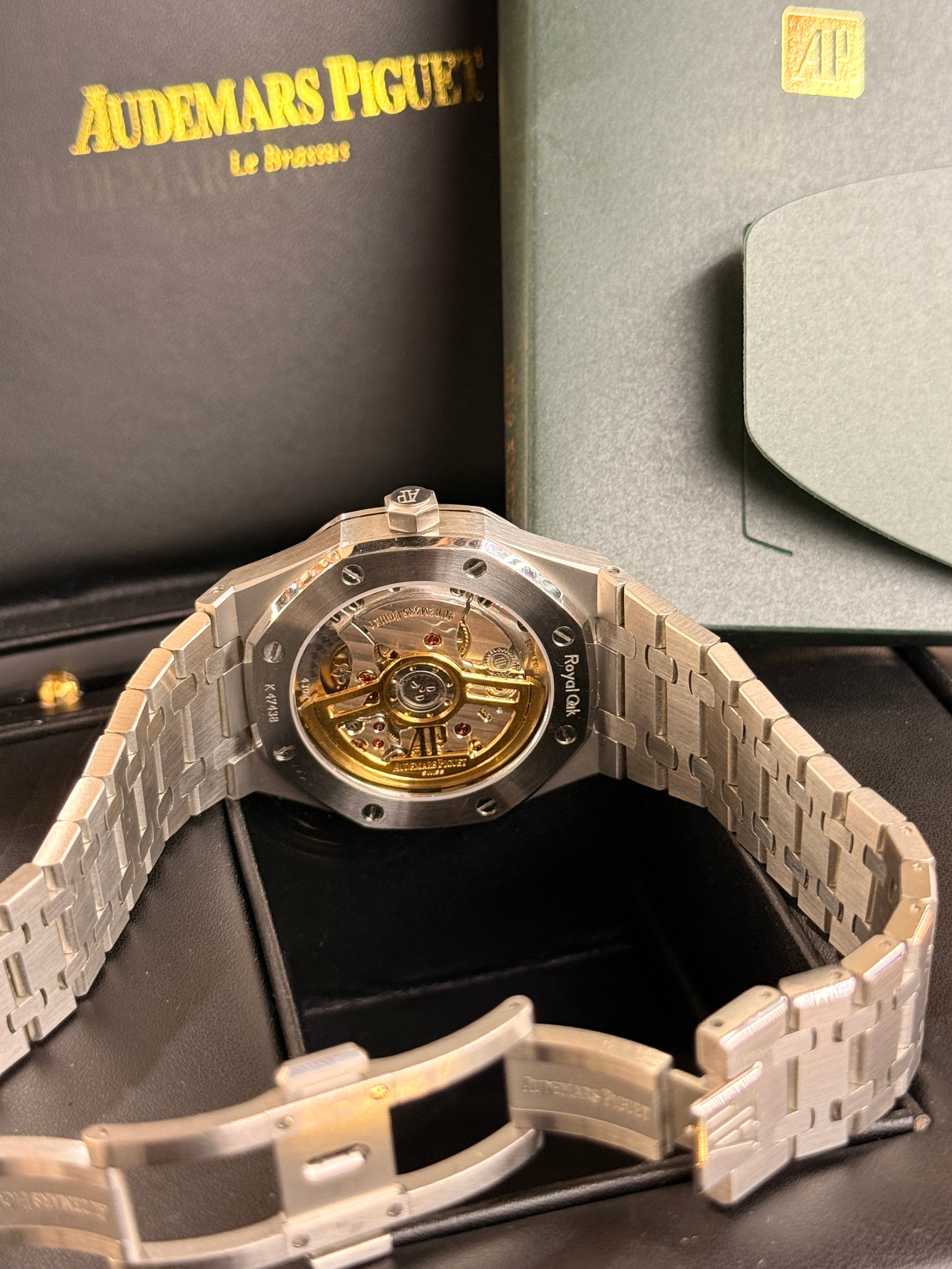 Audemars Piguet | Royal Oak – Stainless Steel – Black – Silver Hardware