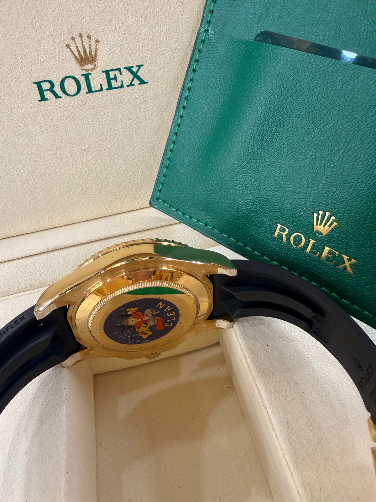 Rolex | Yacht-Master – Gold – Black – Gold Hardware