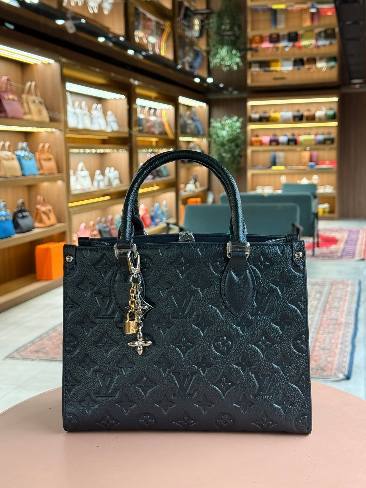 Louis Vuitton | OnTheGo PM – Monogram Empreinte – Noir – Silver Hardware