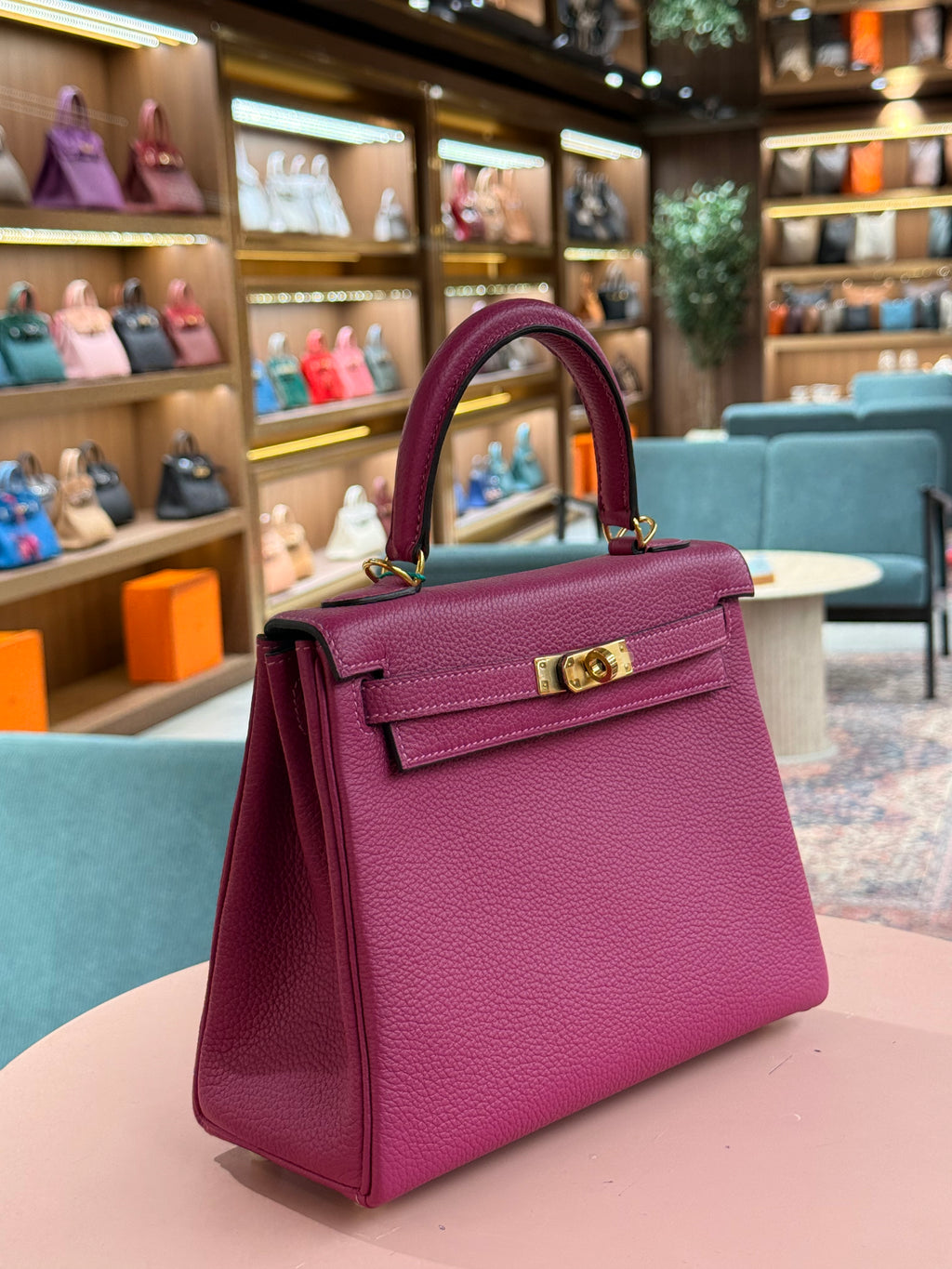 Hermes | Kelly (25) – Togo – Rose Sakura – Gold Hardware