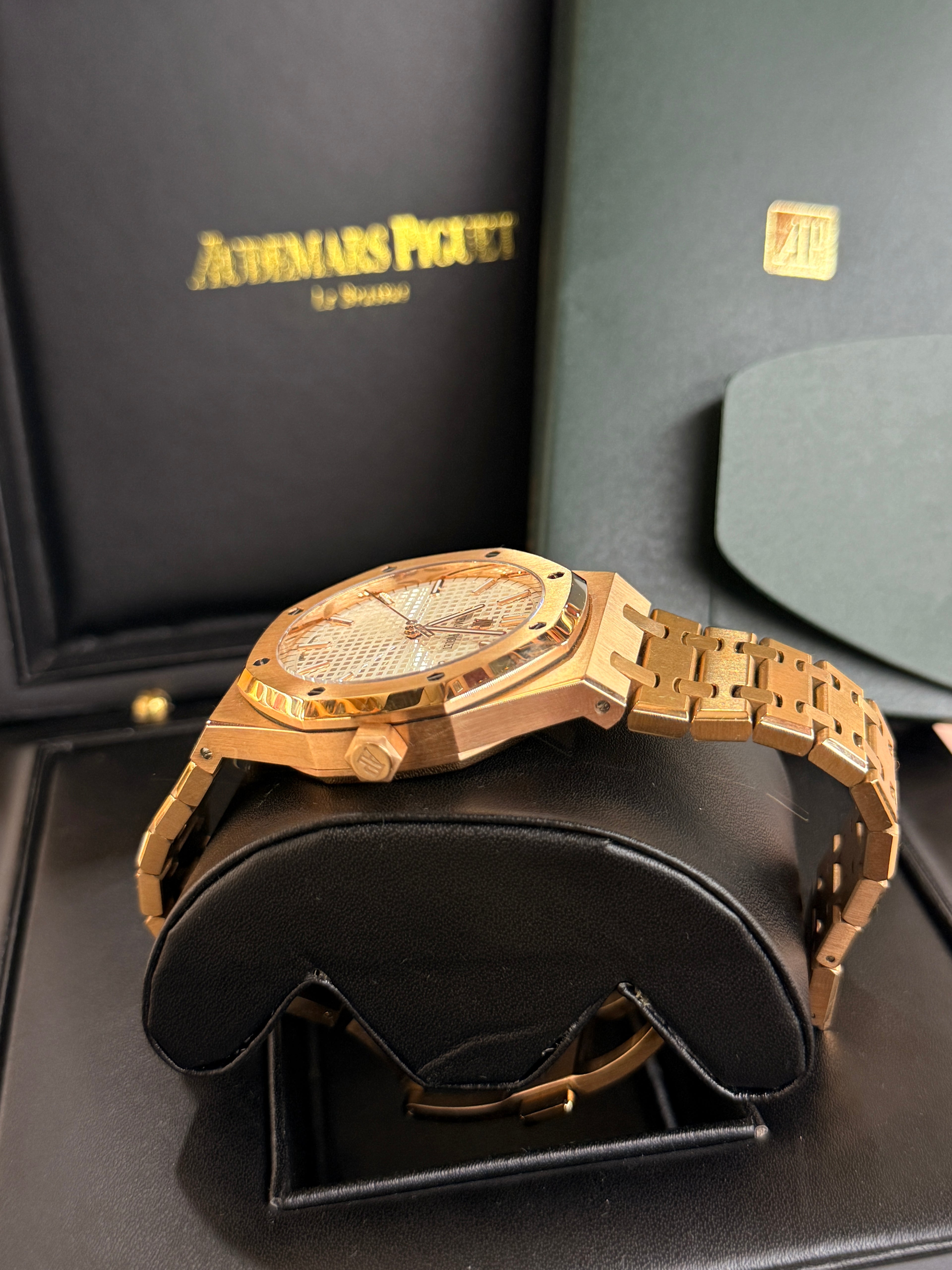 Audemars Piguet | Royal Oak – Gold – Silver – Gold Hardware