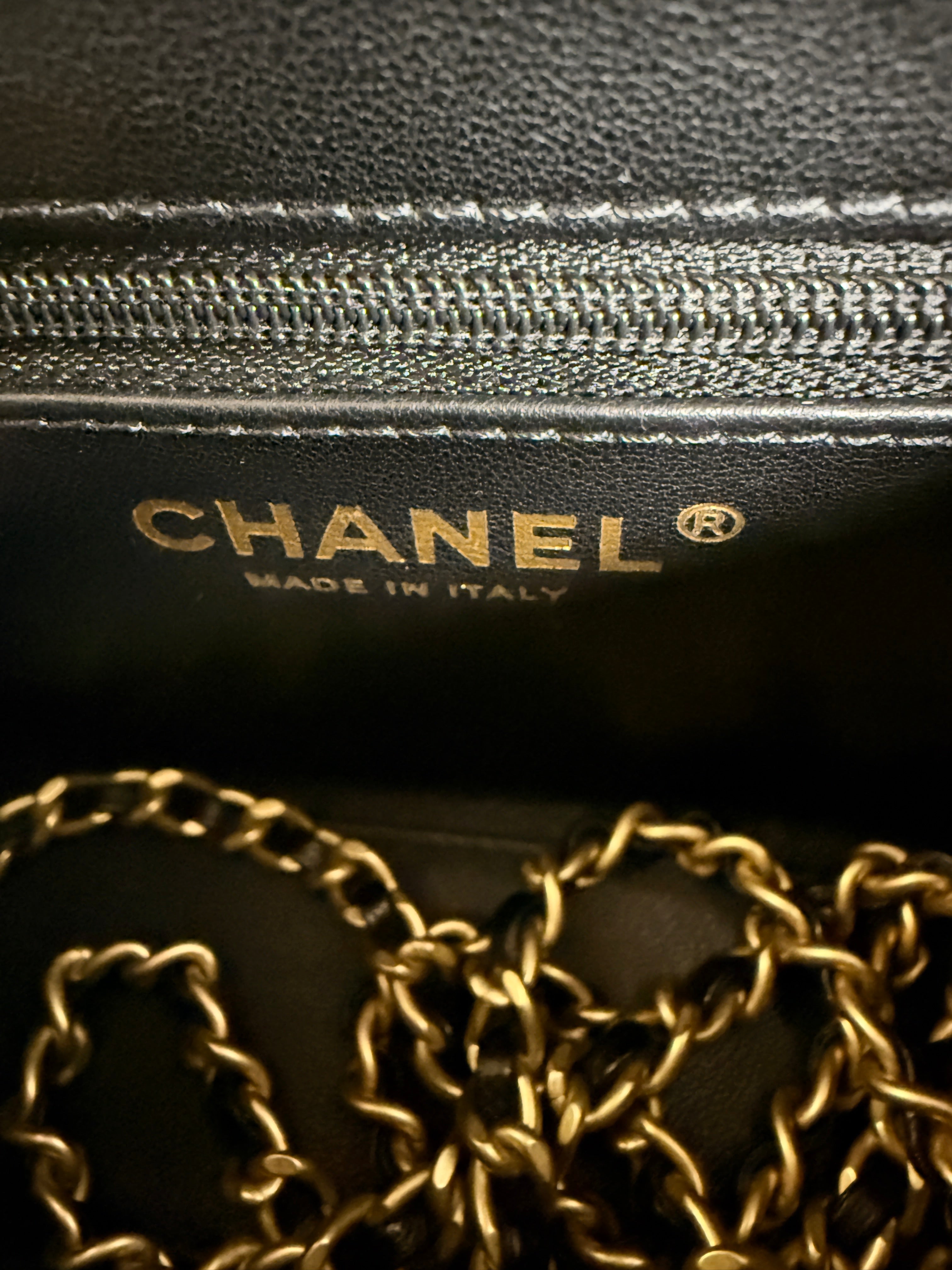 Chanel | Kelly Shopper – Velvet – Black – Gold Hardware
