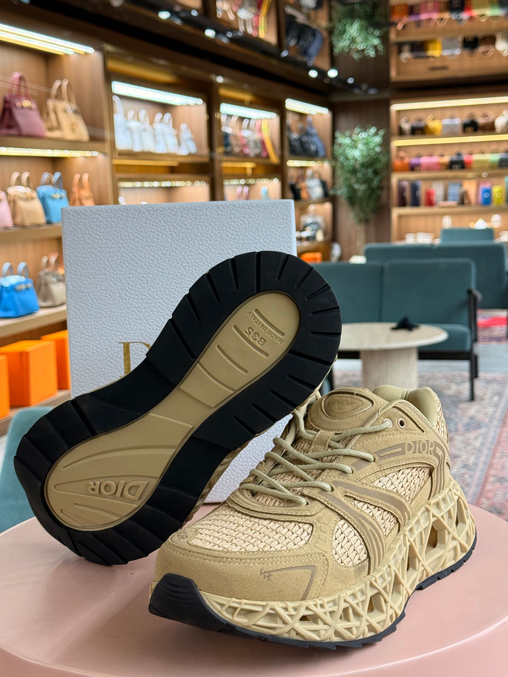 Dior | B23 Sneakers – Textile – Beige – Black Hardware