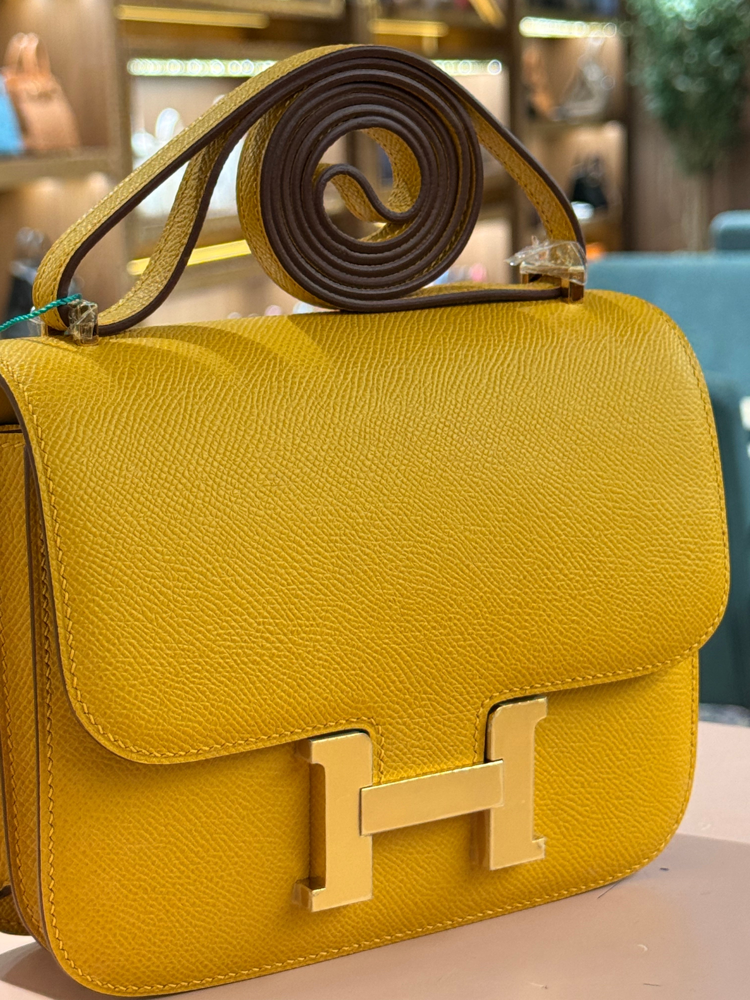 Hermes | Constance (18) – Epsom – Jaune – Gold Hardware