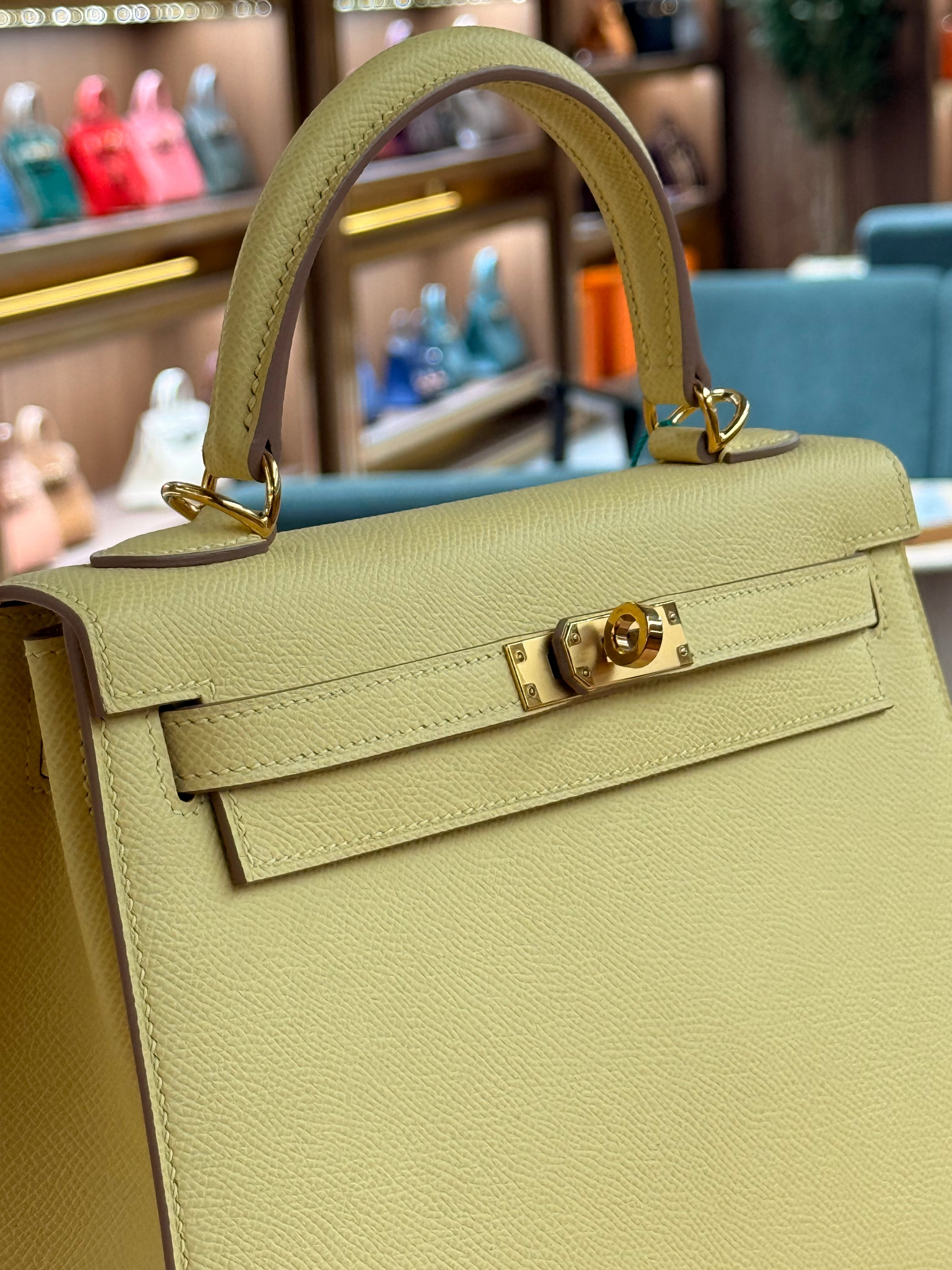 Hermes | Kelly (25) – Epsom – Jaune Poussin – Gold Hardware