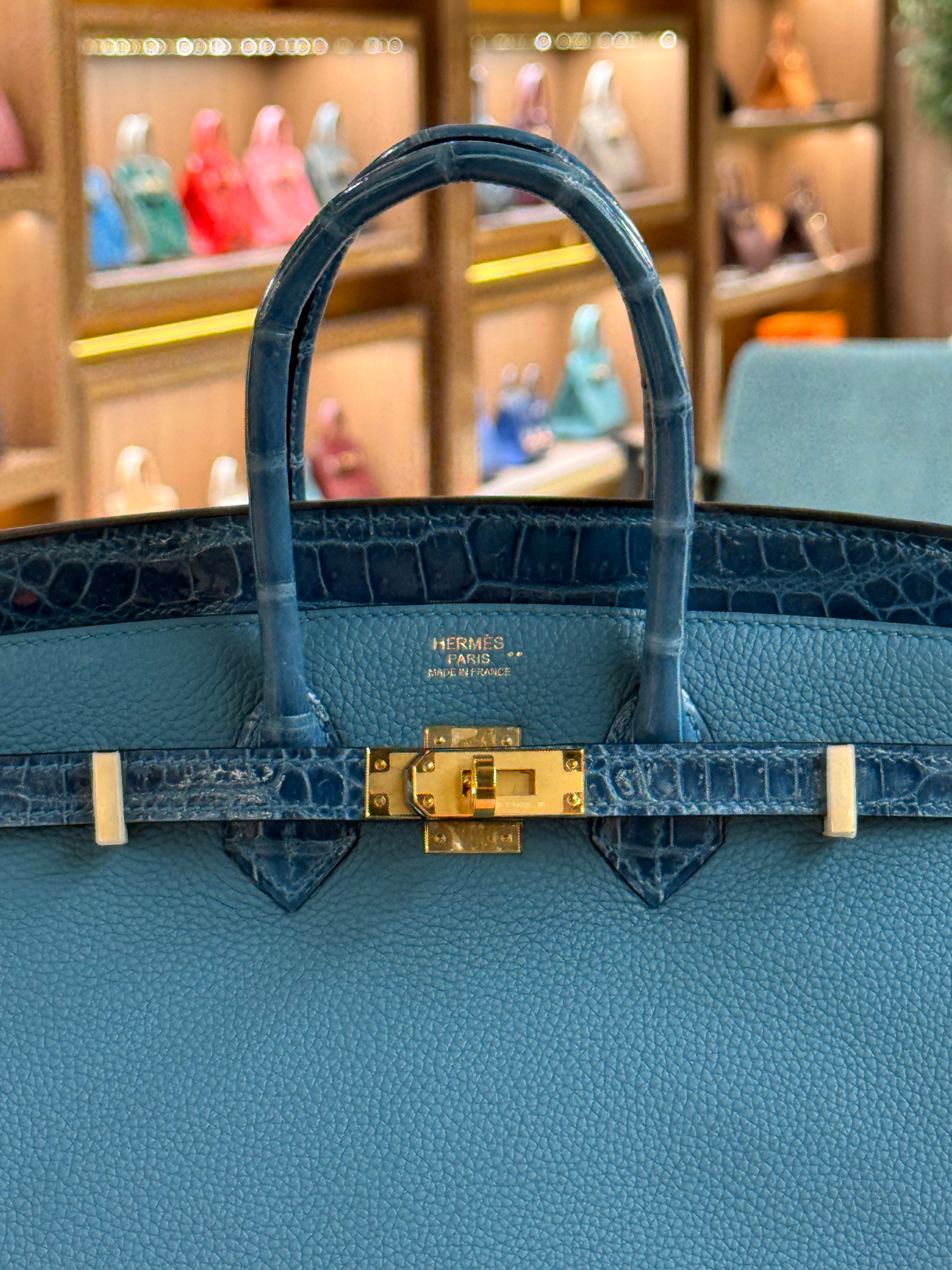 Hermes | Birkin Touch (25) – Togo – Bleu Brume – Gold Hardware