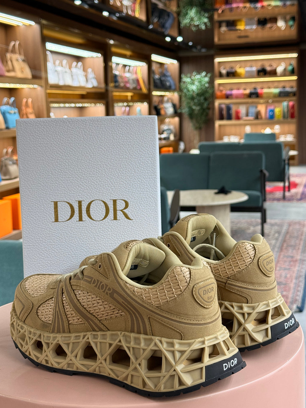 Dior | B23 Sneakers – Textile – Beige – Black Hardware