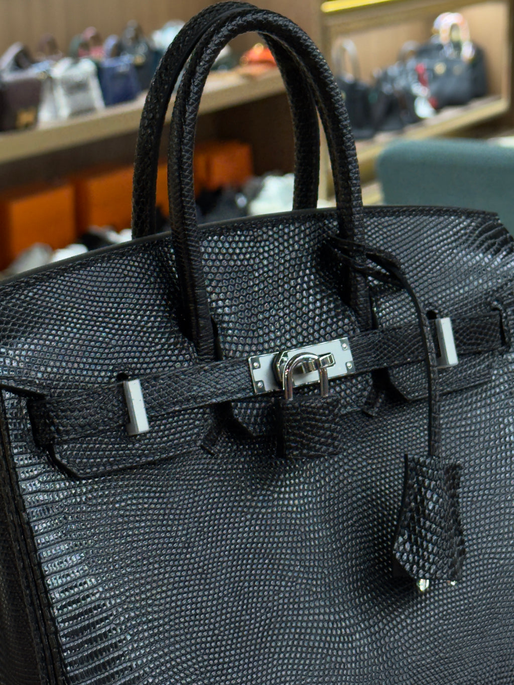 Hermes | Birkin (25) – Lizard – Black – Palladium Hardware