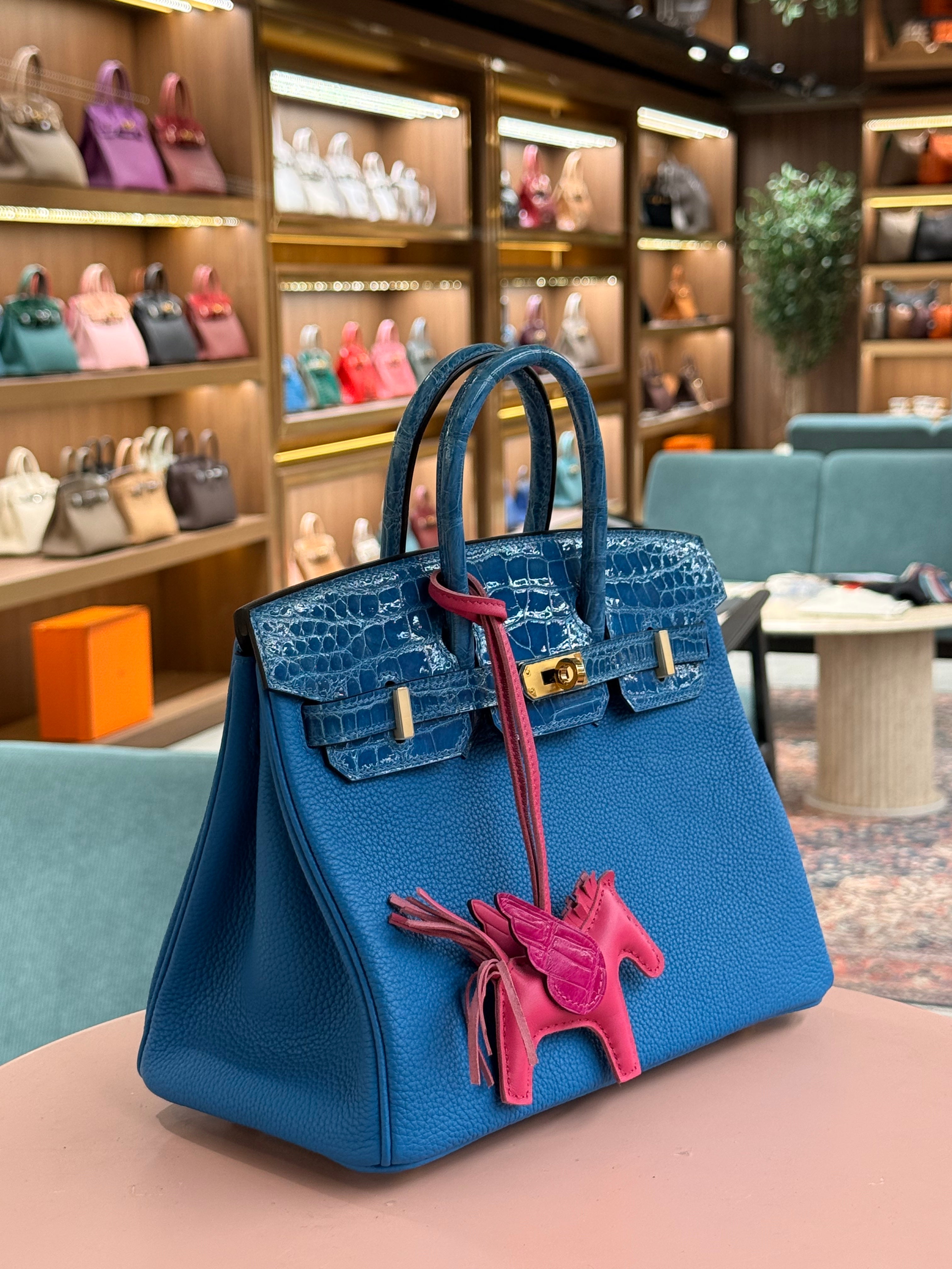 Hermes | Birkin (25) – Togo – Bleu Electrique – Gold Hardware