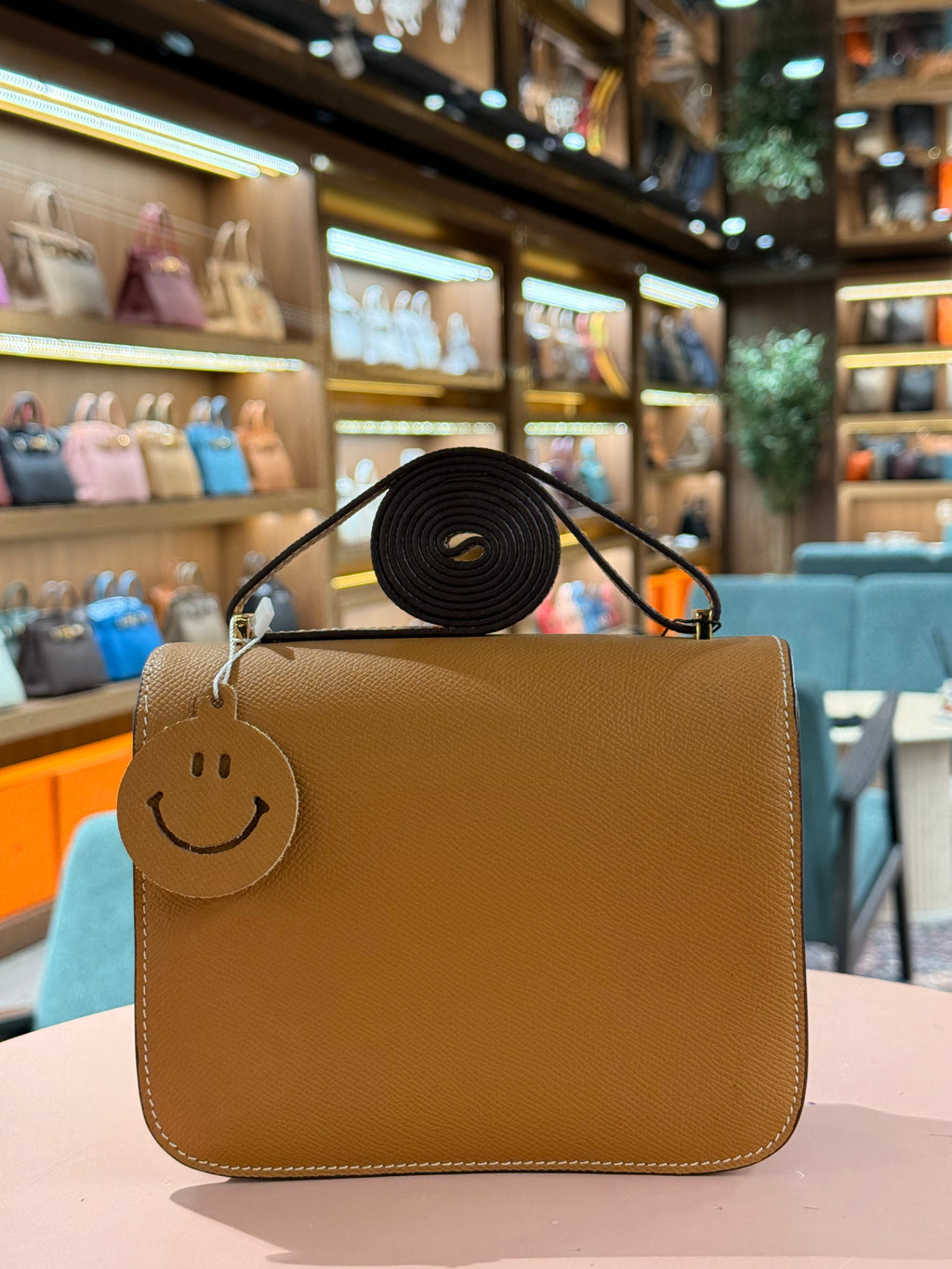 Hermes | Constance (18) – Epsom – Gold – Gold Hardware