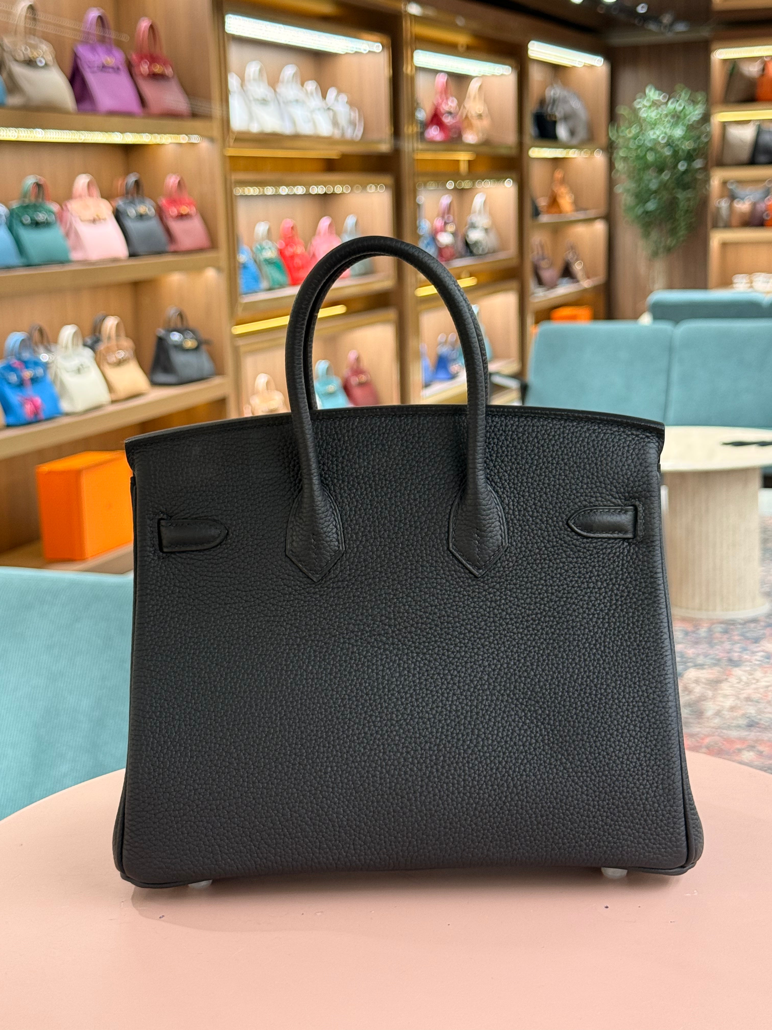 Hermes | Kelly (25) – Togo – Black – Palladium Hardware