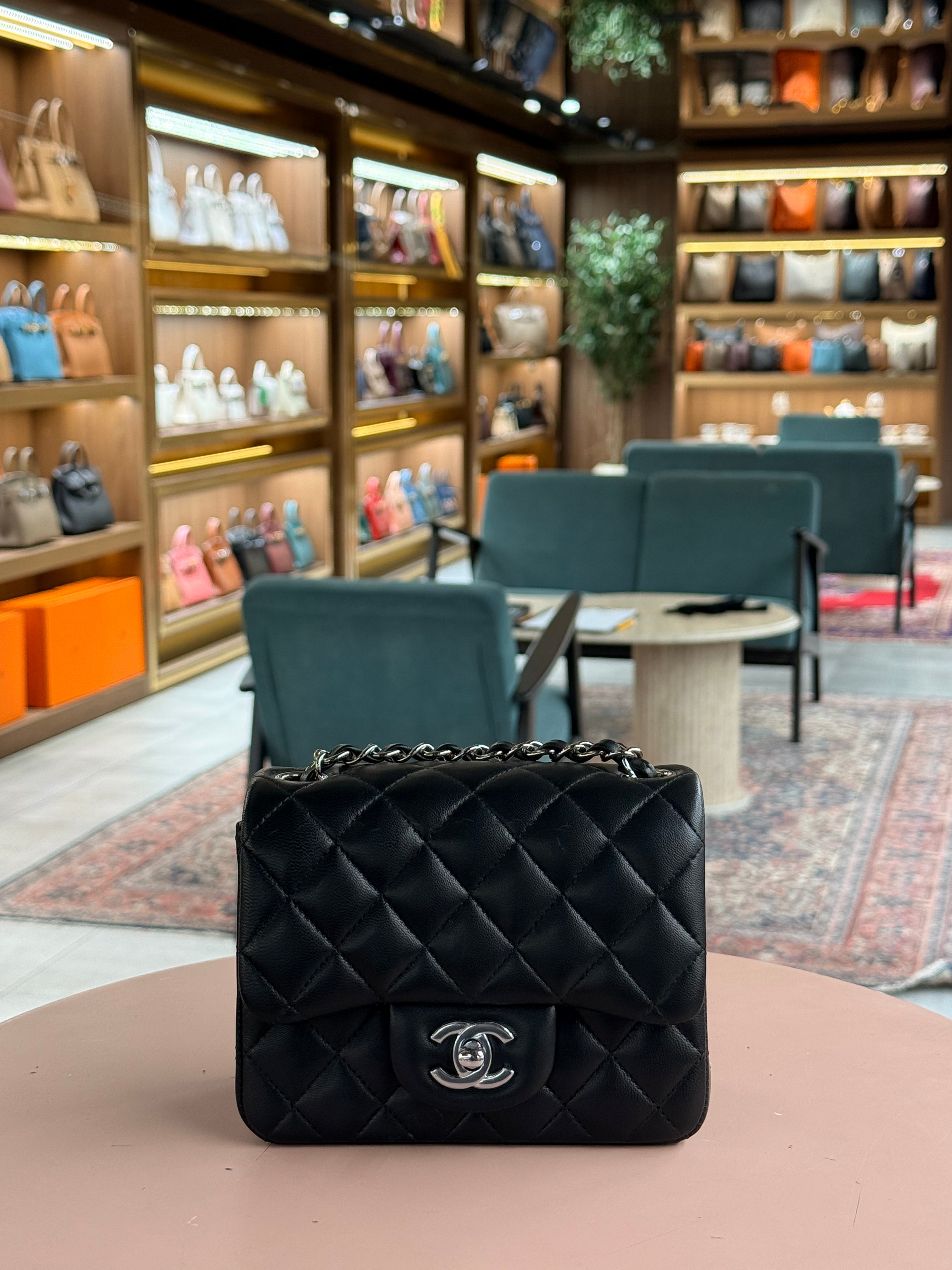 Chanel | Classic Flap Bag (Mini) – Lambskin – Black – Silver Hardware