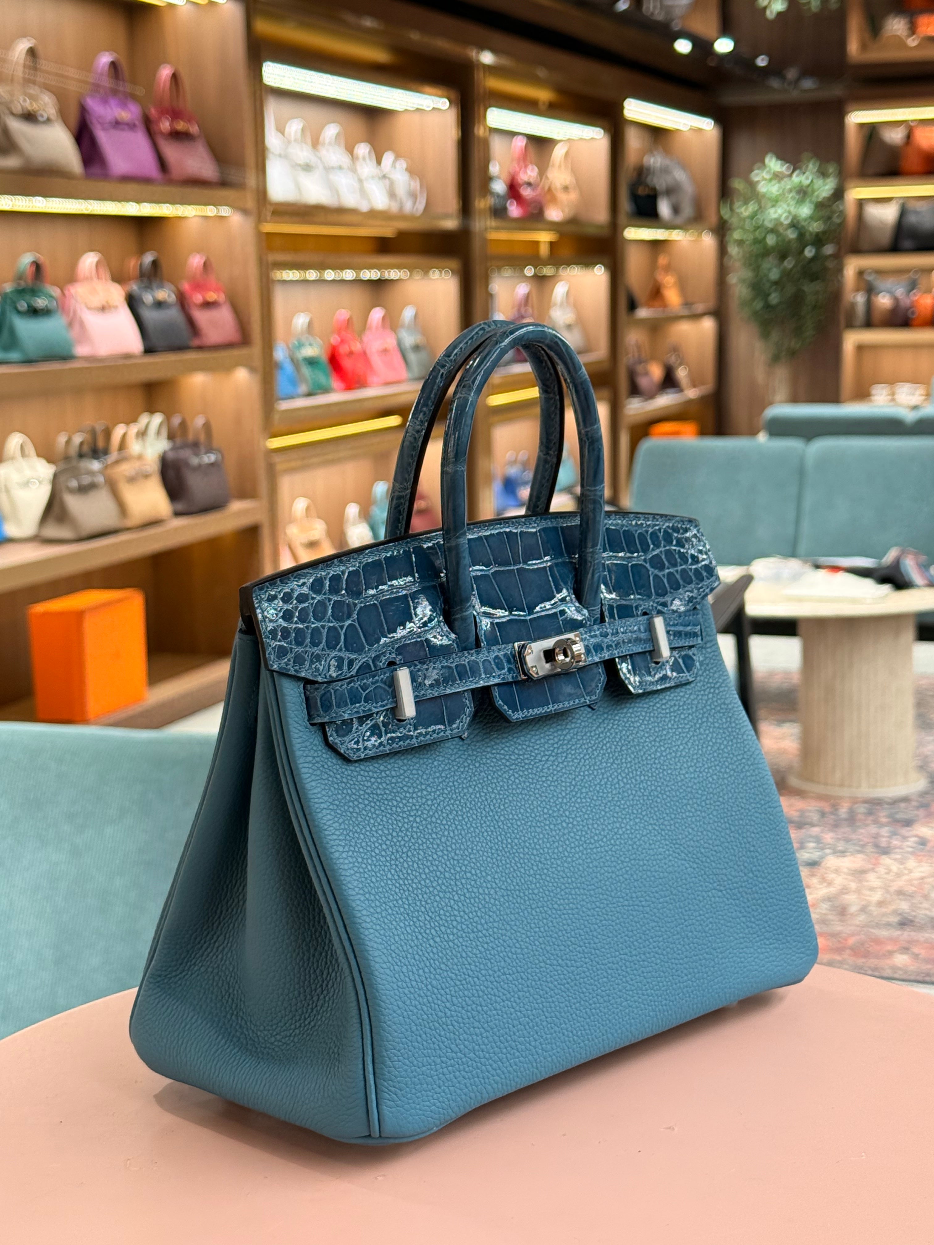 Hermes | Birkin (25) – Togo – Bleu Brume – Palladium Hardware