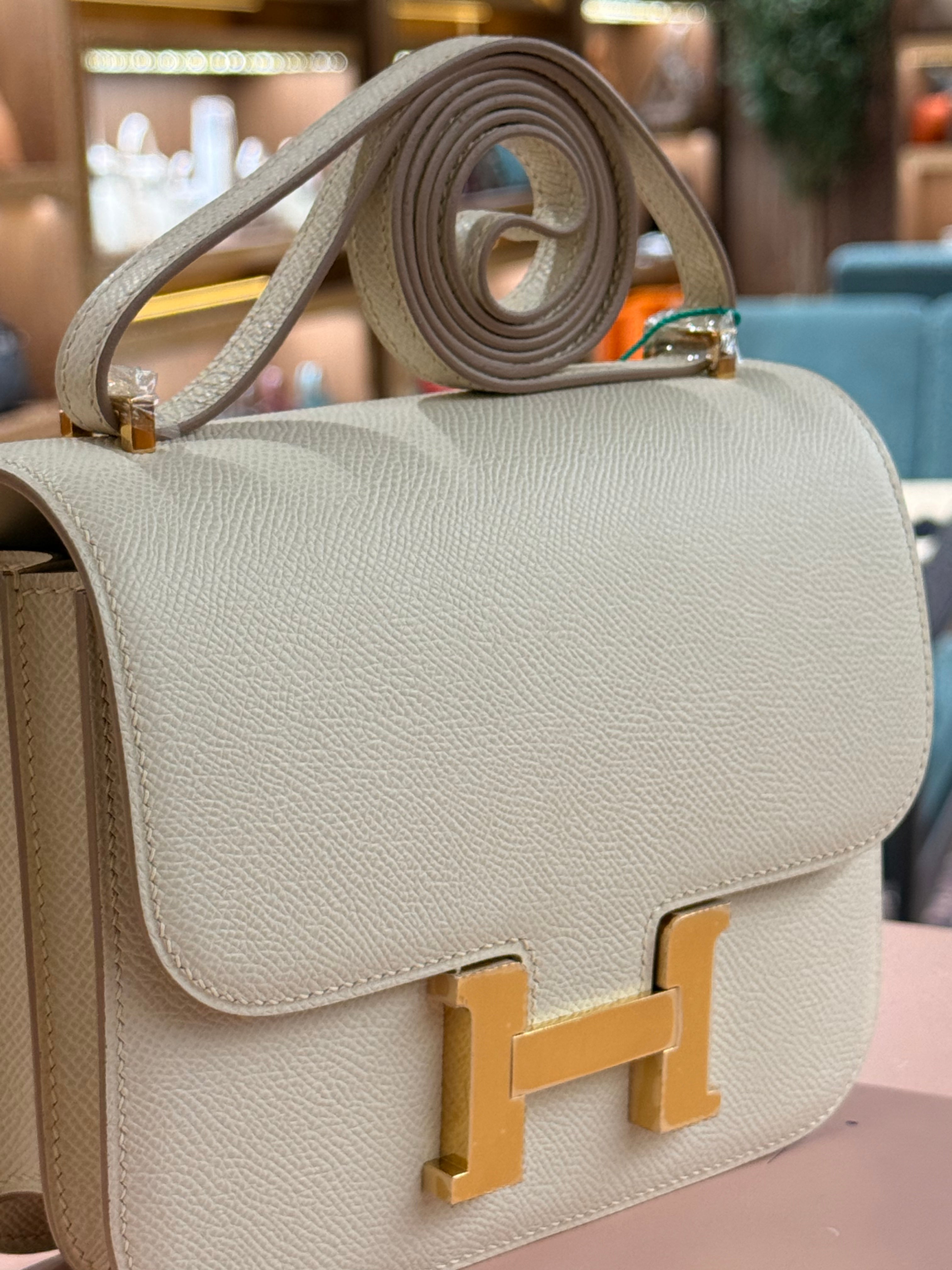Hermes | Constance (18) – Epsom – Cream – Gold Hardware